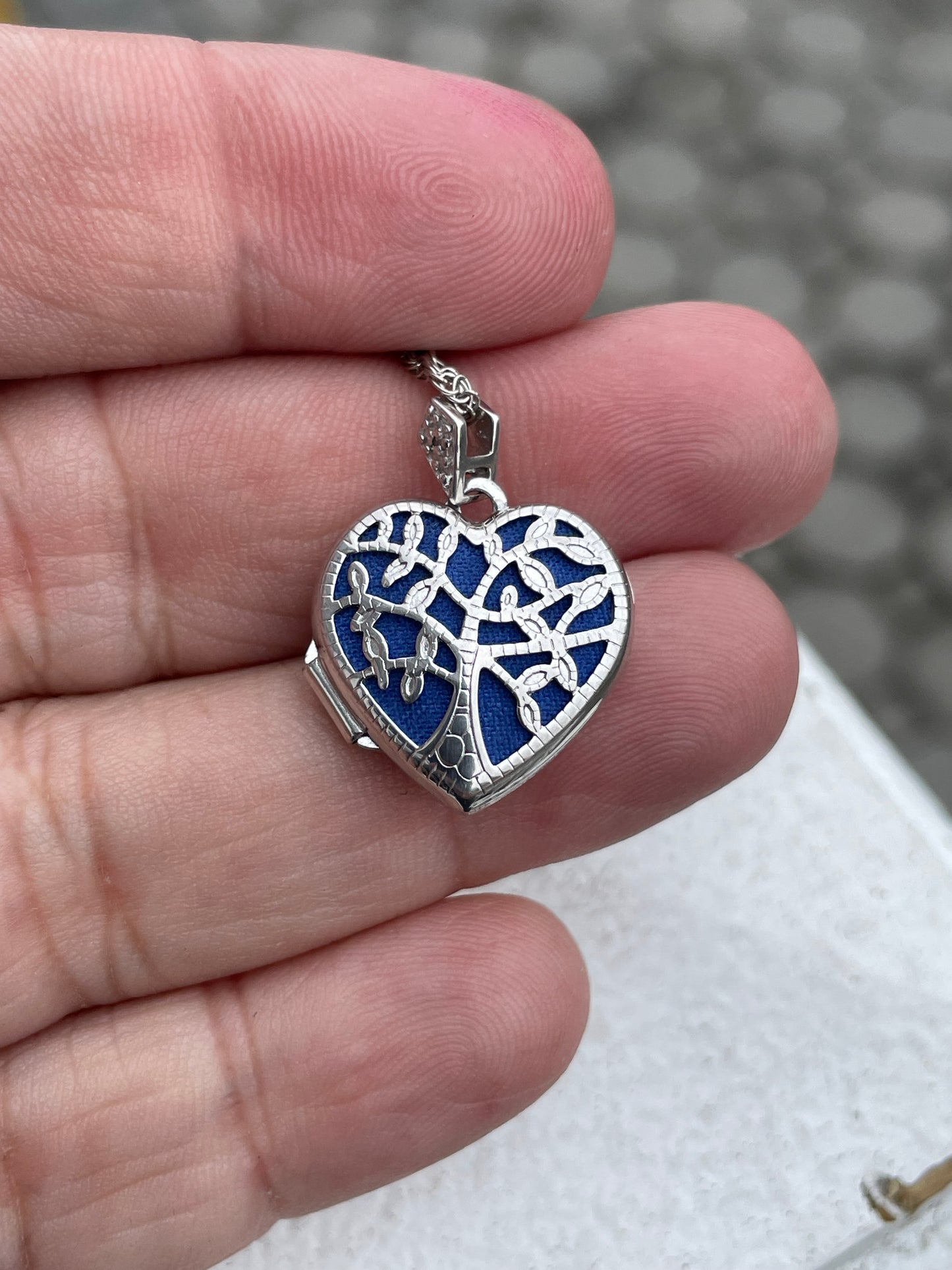 925 Sterling Silver Tree of Life Heart Shape Locket Necklace 18”