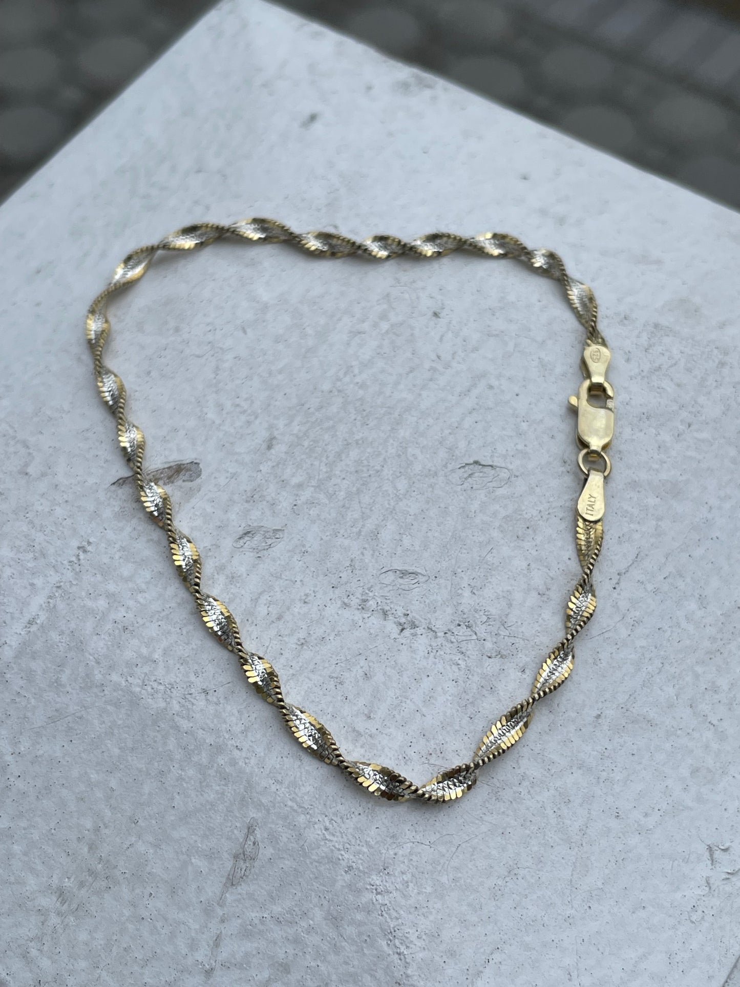 925 Sterling Silver 2tone Vermeil Twist Bracelet 7.75”