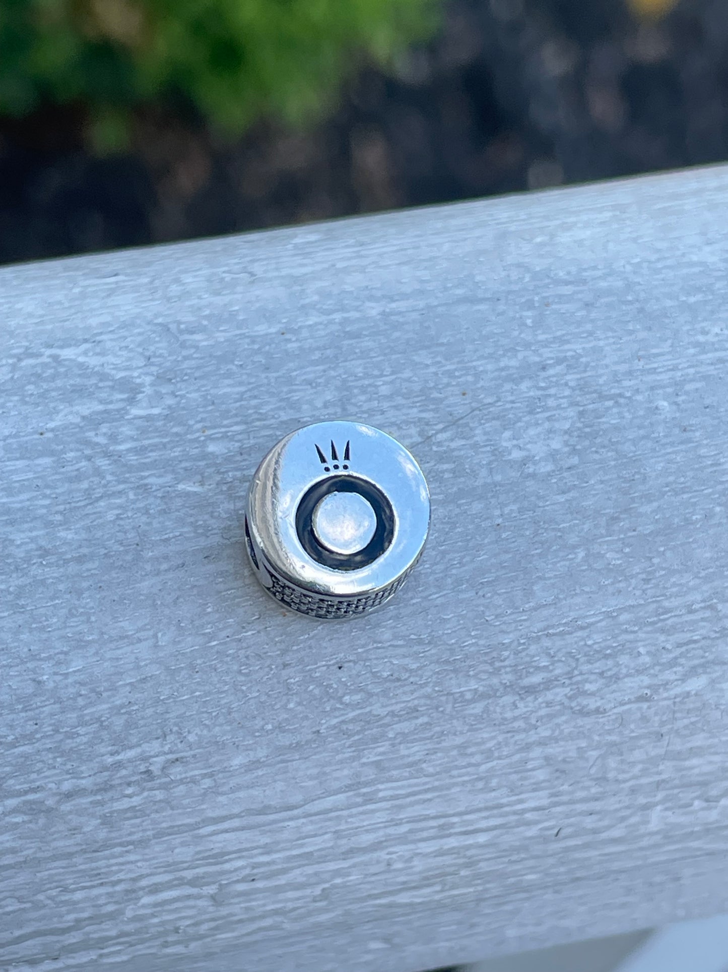 Pandora New York City Exclusive Silver Signet Travel Charm