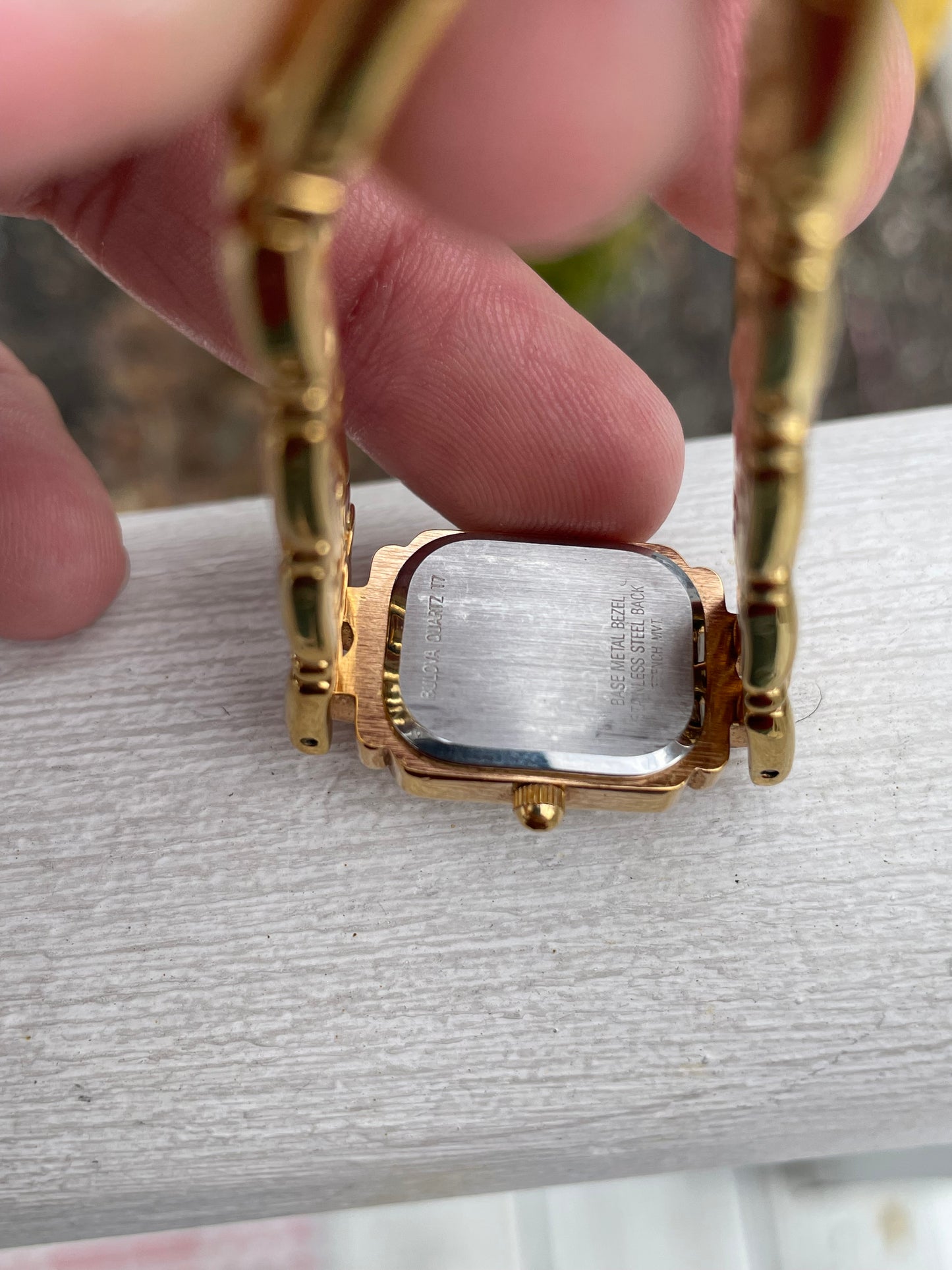 Vintage Ladies Goldtone Bulova Watch