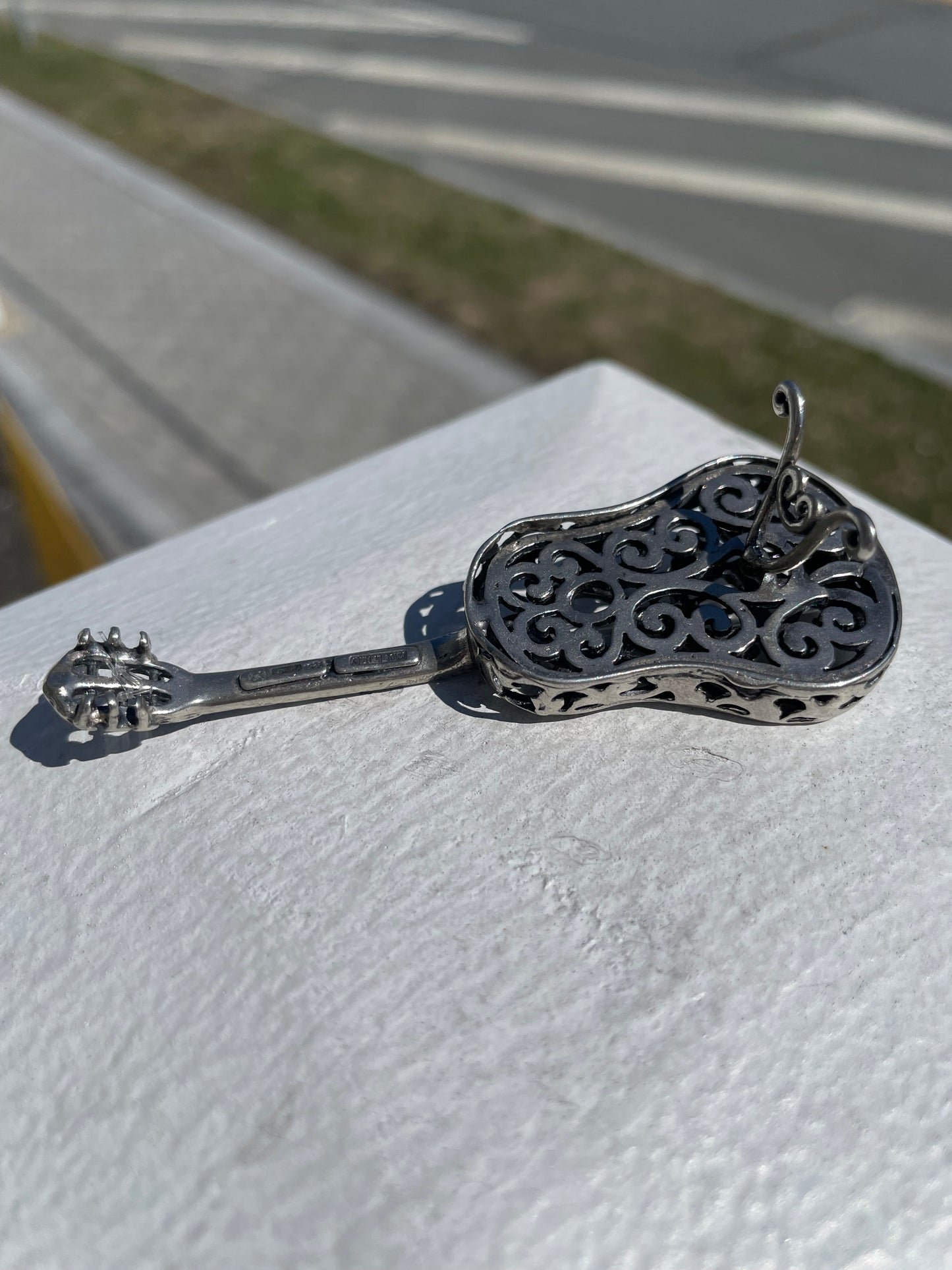 925 Sterling Silver Filigree Guitar Handmade Decoration Piece