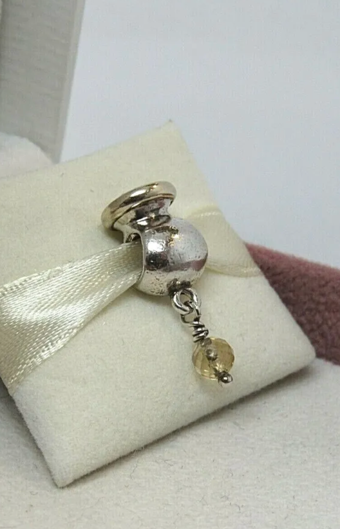 790391CCZ Retired pandora buttercup charm