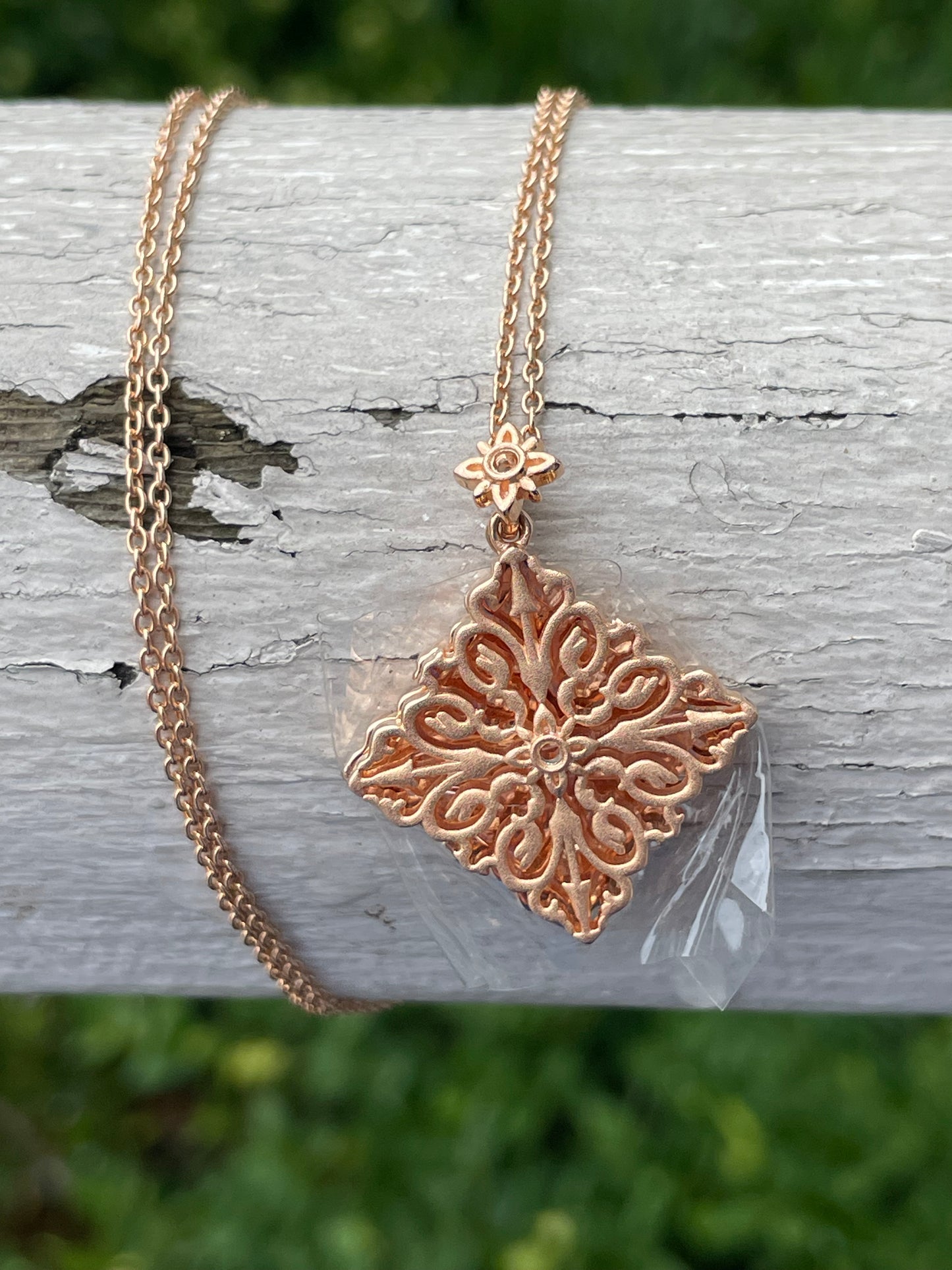 Designer WY 925 Sterling Silver Rose Vermeil Openwork Mandala Swing Necklace