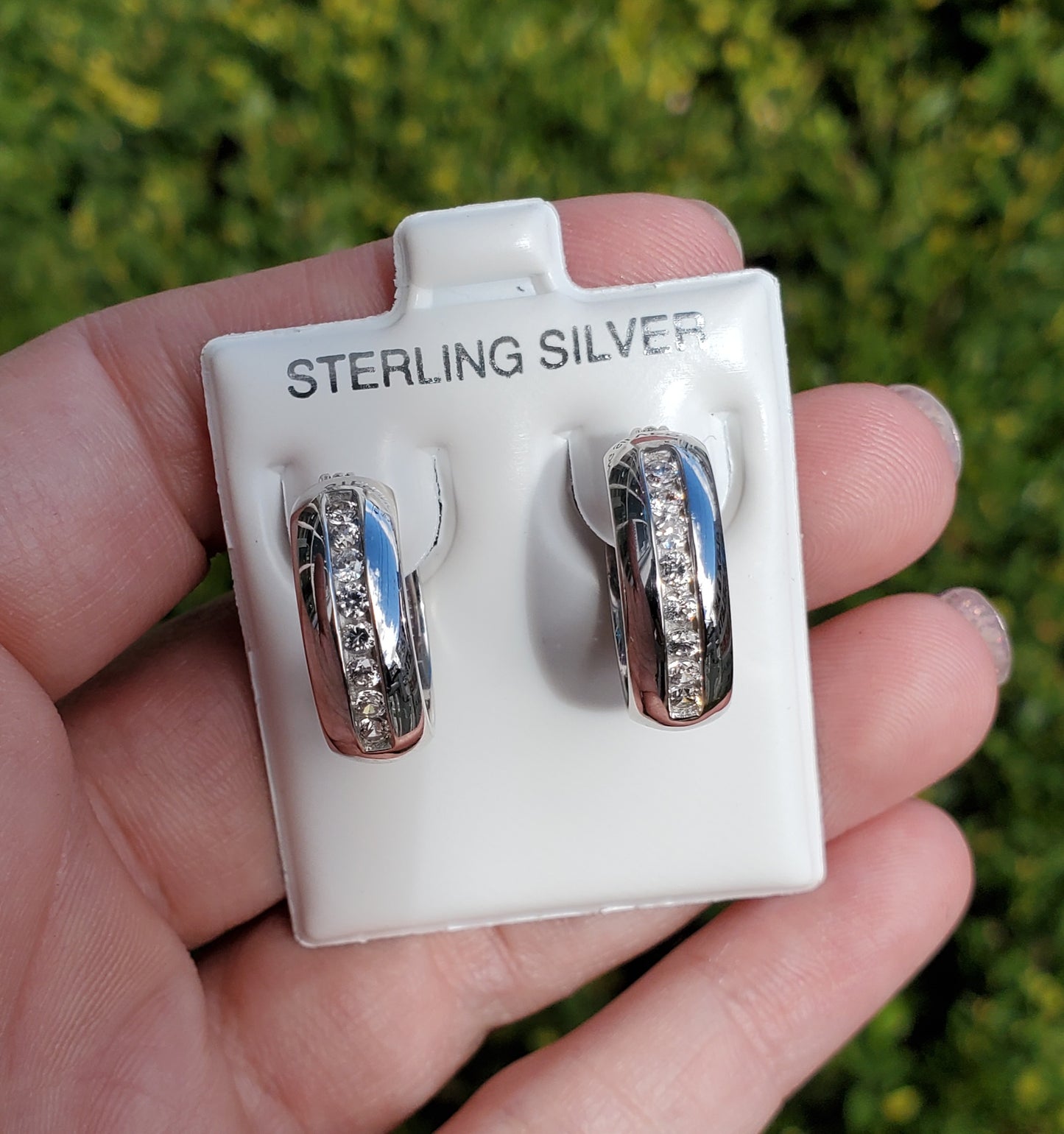 925 Sterling Silver 6mm thick channel set sz hoop earrings
