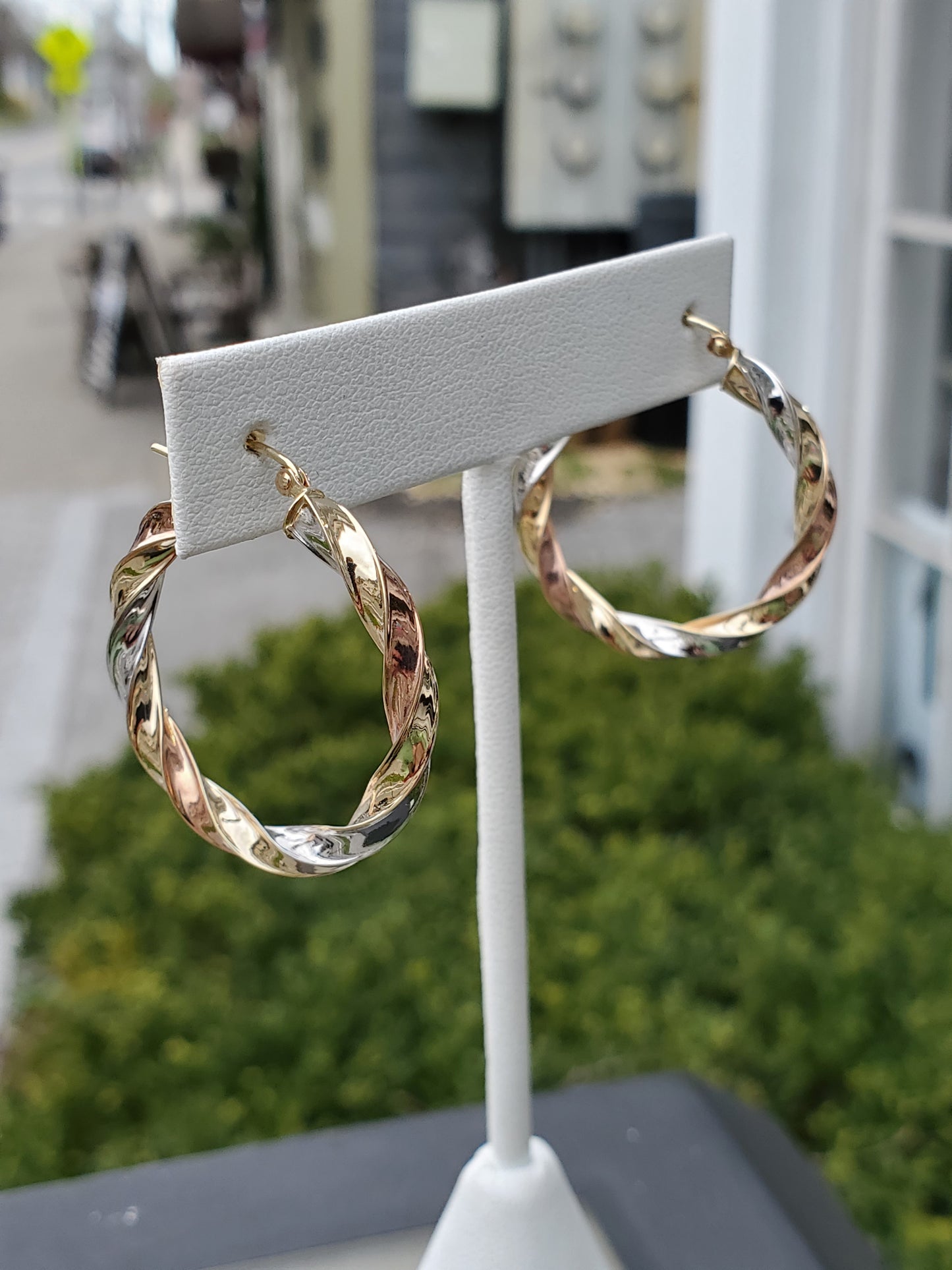 14k Gold Tri-color Ladies Twisted Hoop Earrings