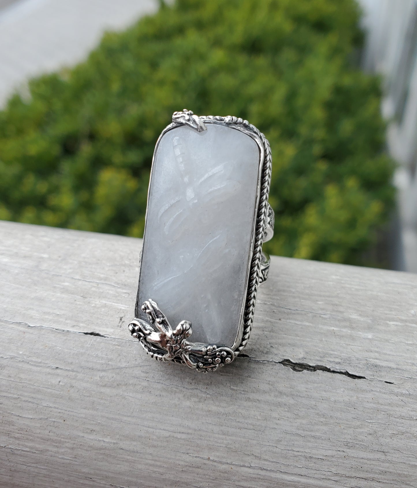 925 Sterling Silver Ladies Sarda Large White Quartz Rectangular Dragonfly Filagre Ring.