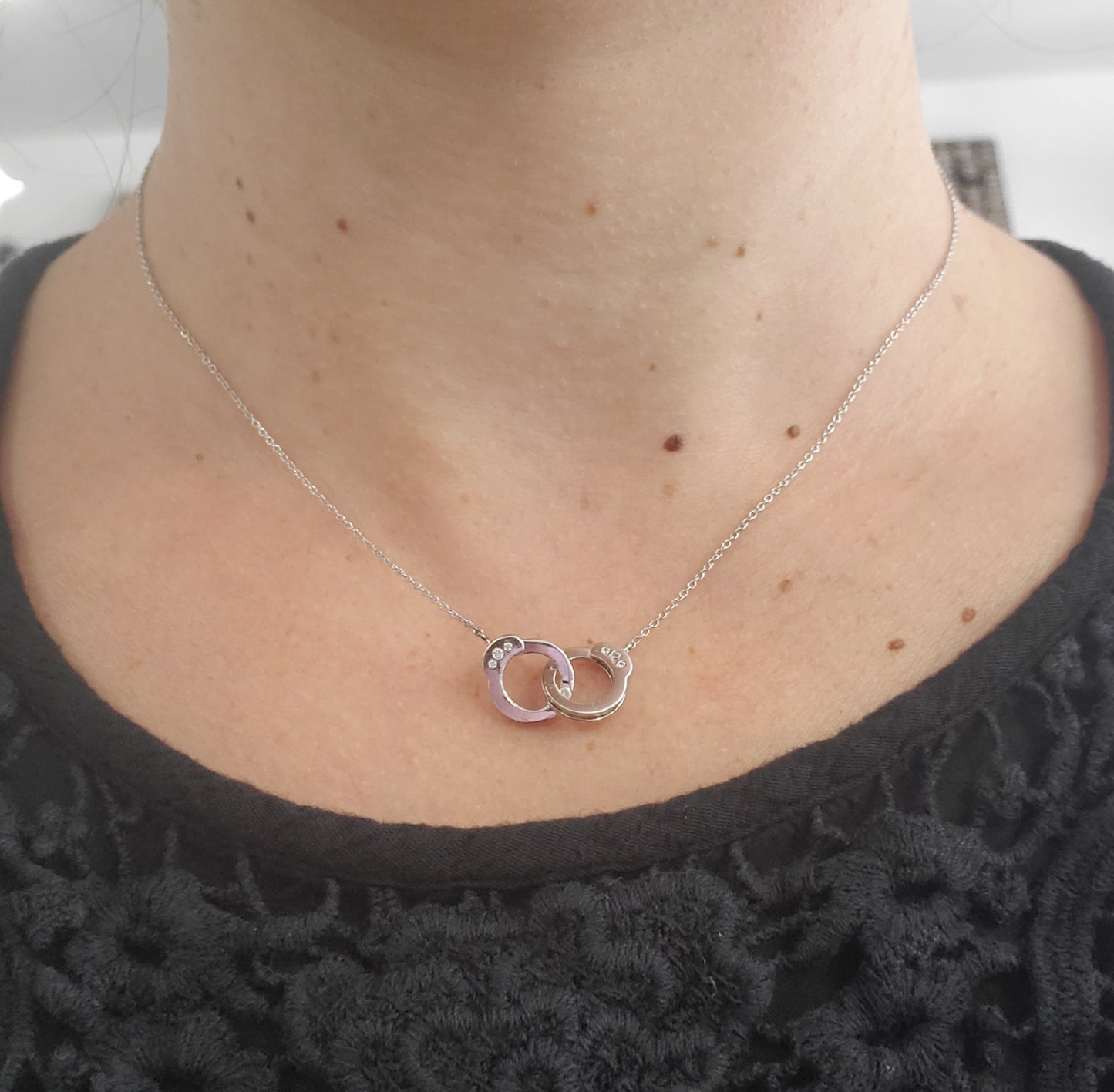 925 Sterling Silver Interlocking Handcuff Zirconia Necklace
