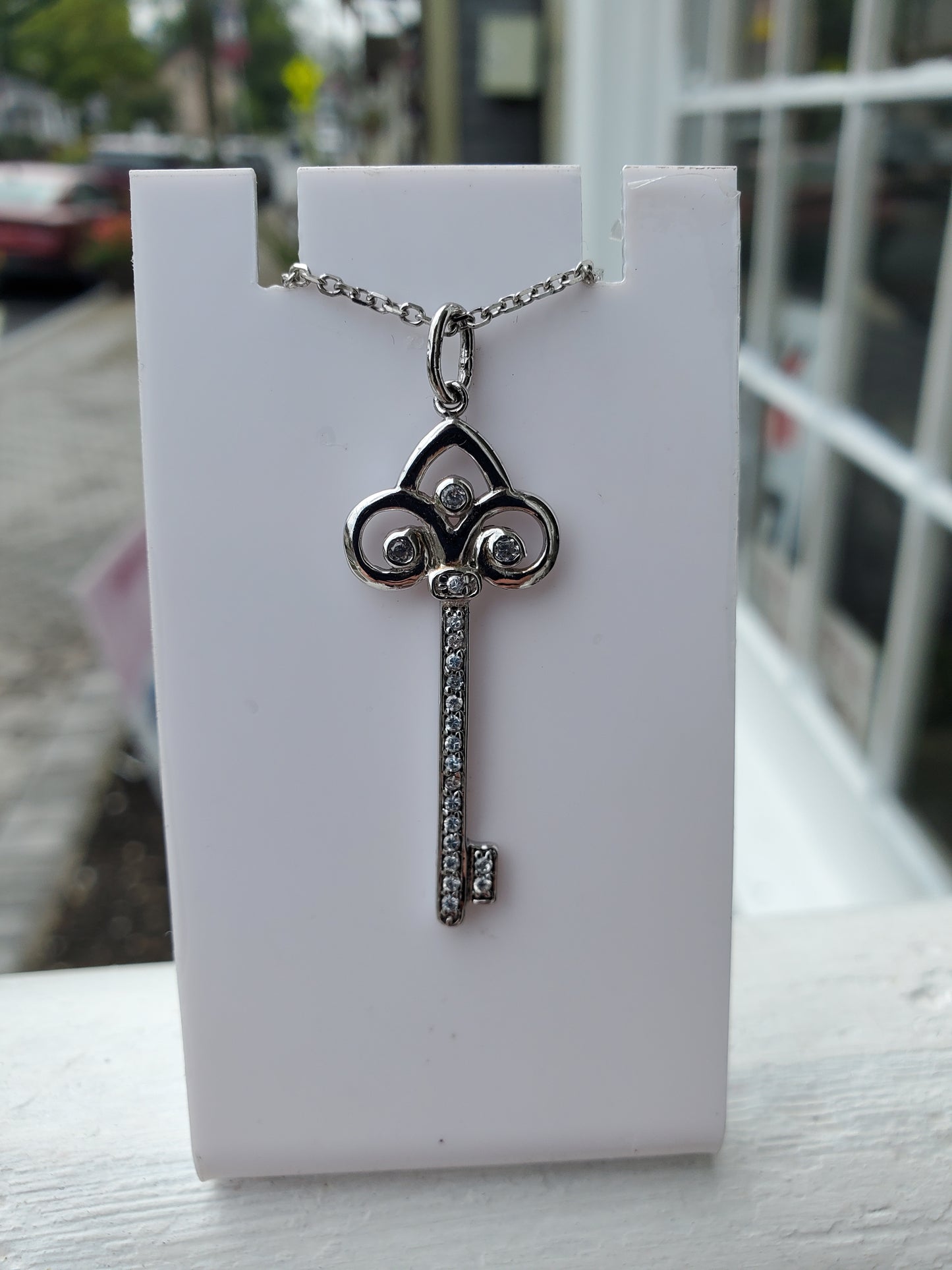 925 Sterling Silver Crown Zirconia Key Necklace