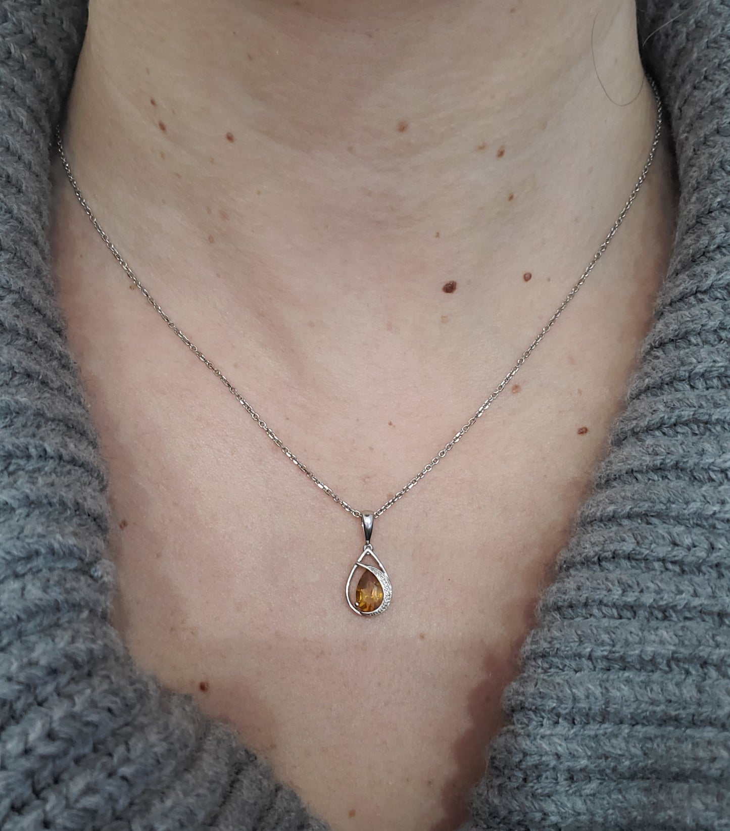 925 Sterling Silver Petite 1.00 tcw Citrine Topaz Pear Shape Necklace