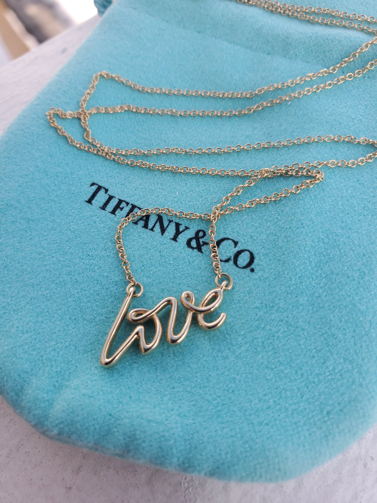 18k Gold Tiffany & Co. Paloma Picasso Signature of Love Necklace