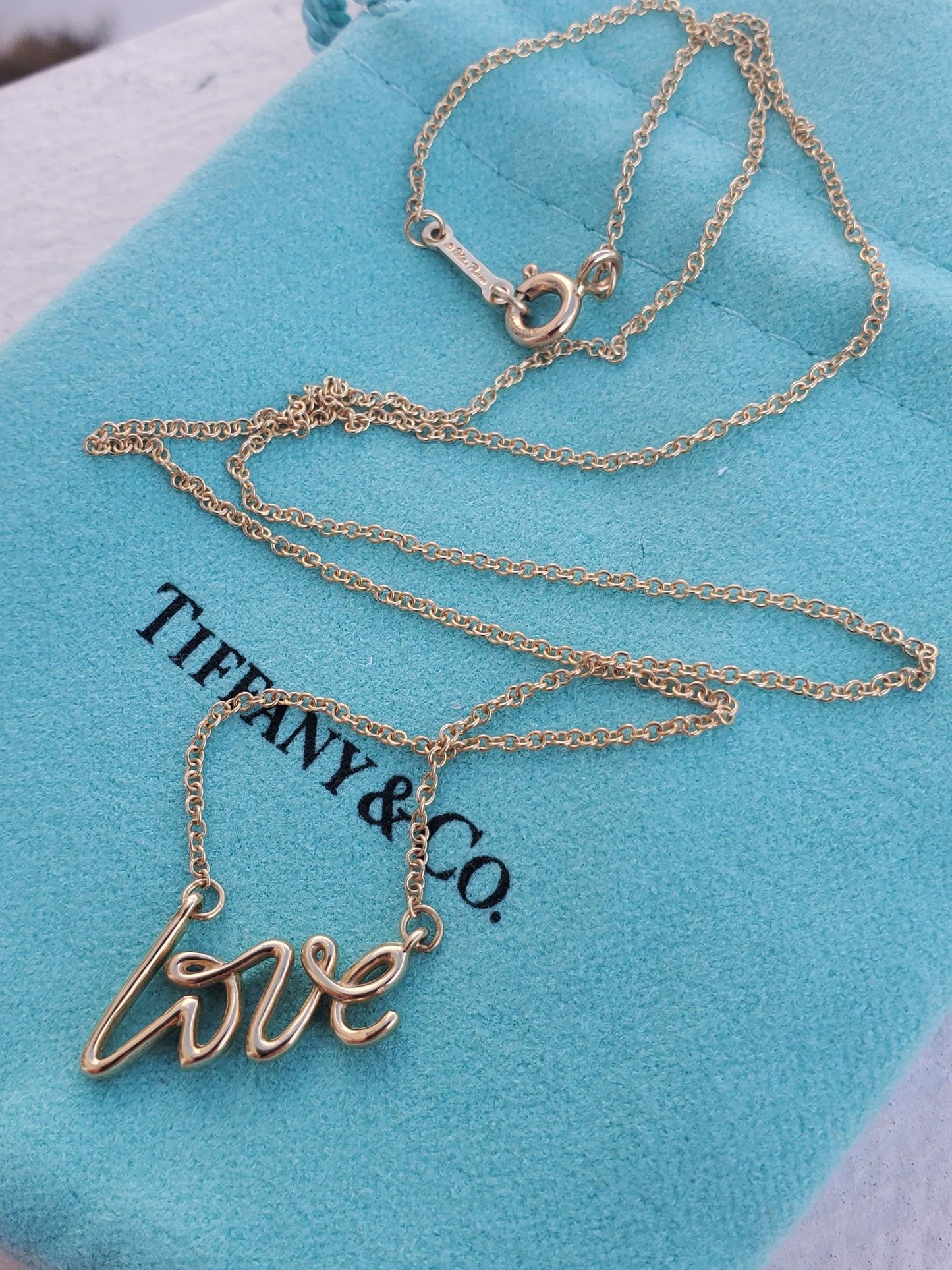 18k Gold Tiffany & Co. Paloma Picasso Signature of Love Necklace