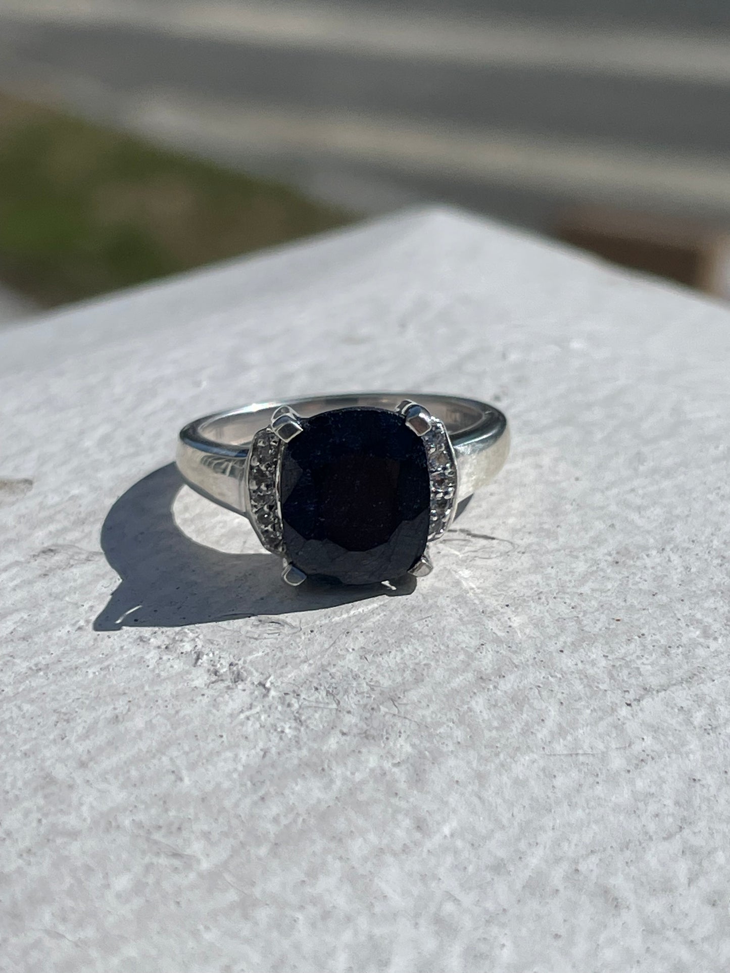 925 Sterling Silver Natural 1.50ct Cushion Cut Sapphire & White Topaz Ring Size 7