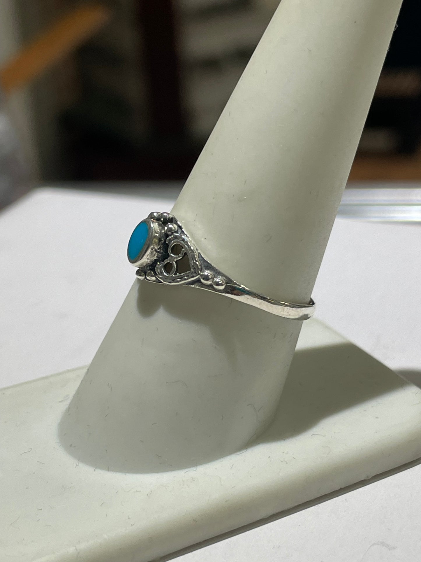 925 Sterling Silver Petite Scrollwork Filigree Turquoise Ring Size 8