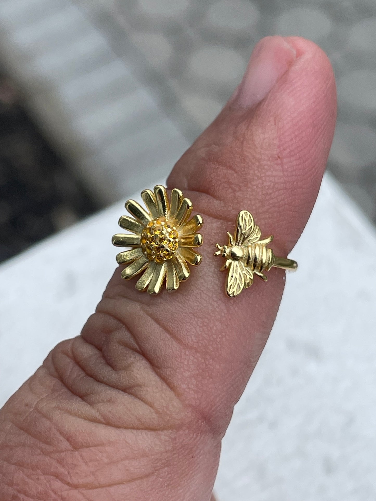 925 Sterling Silver Vermeil Wrap Around Sunflower Bee Ring Open Size