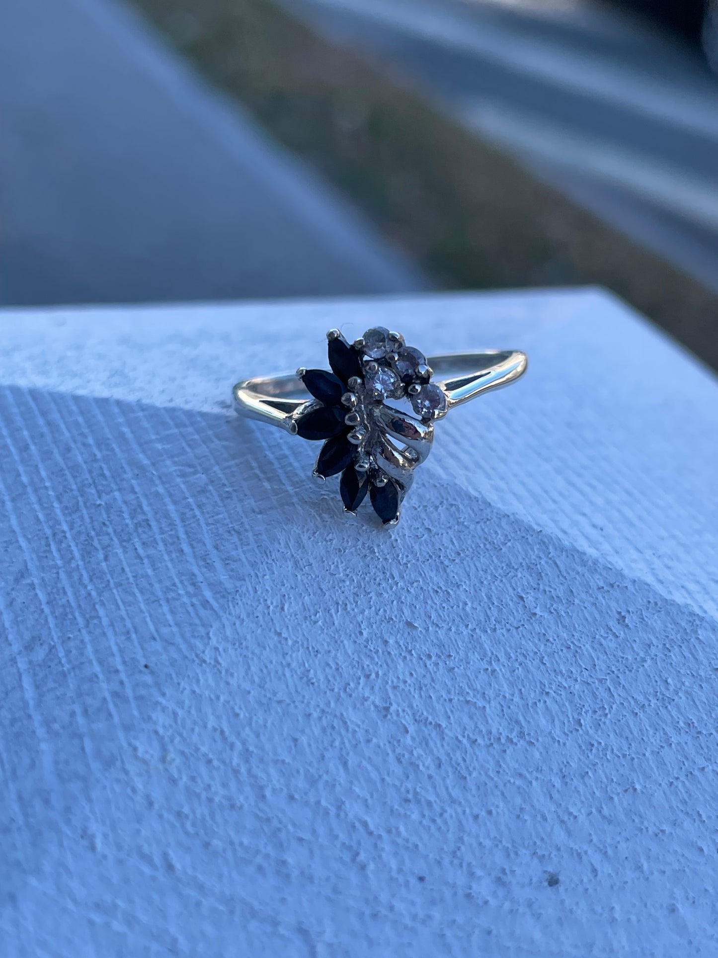 925 Sterling Silver Natural White & Blue Sapphire Cluster Ring Size 12