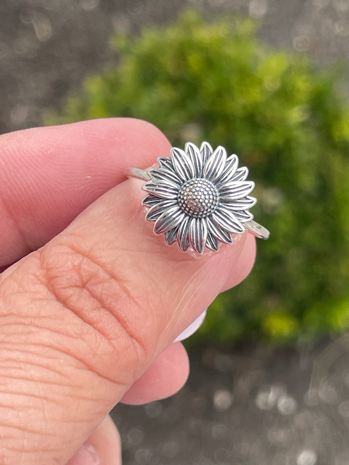 925 Sterling Silver Sunflower Ring Size 9