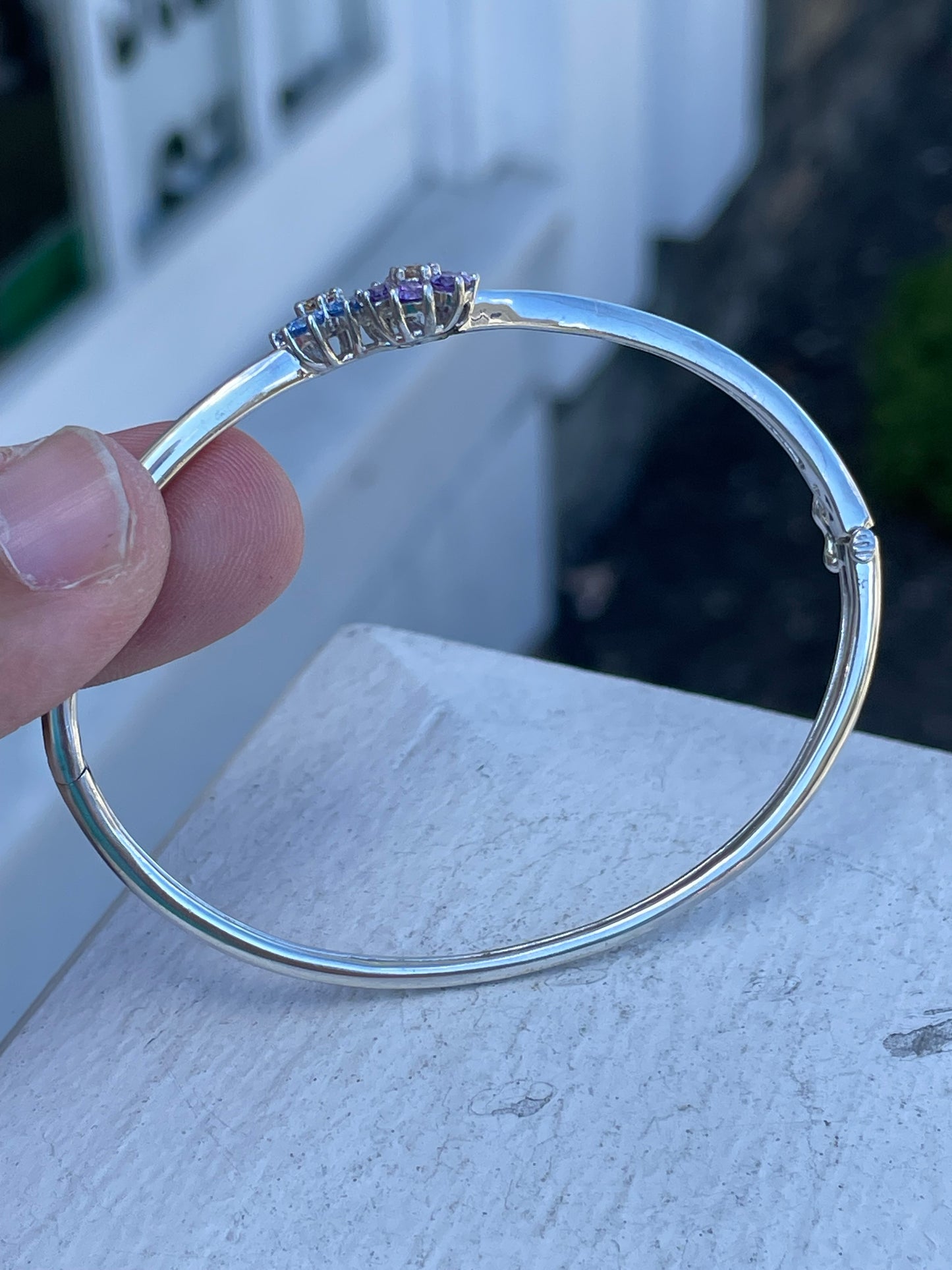 925 Sterling Silver Pretty Triple Colored Cz Flower Bangle Bracelet