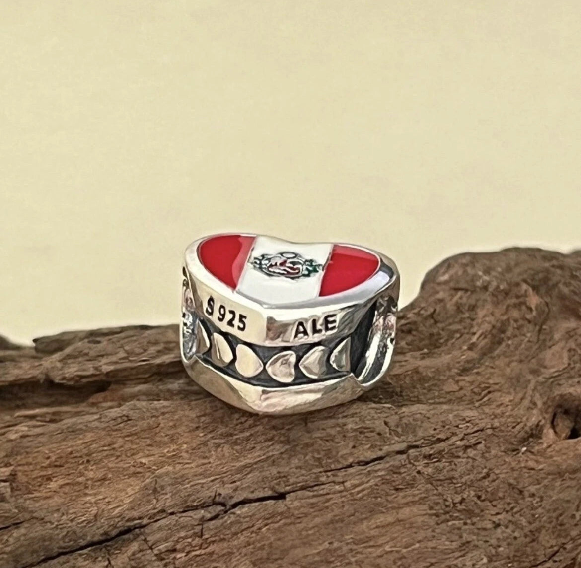 Pandora Peru Country Exclusive Heart Flag Travel Charm