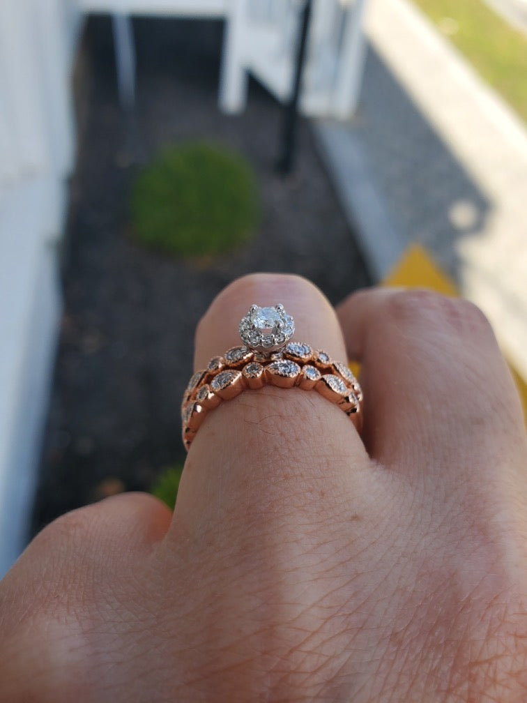10k Rose Gold Diamond Engagement Ring & Matching Band Ring Set