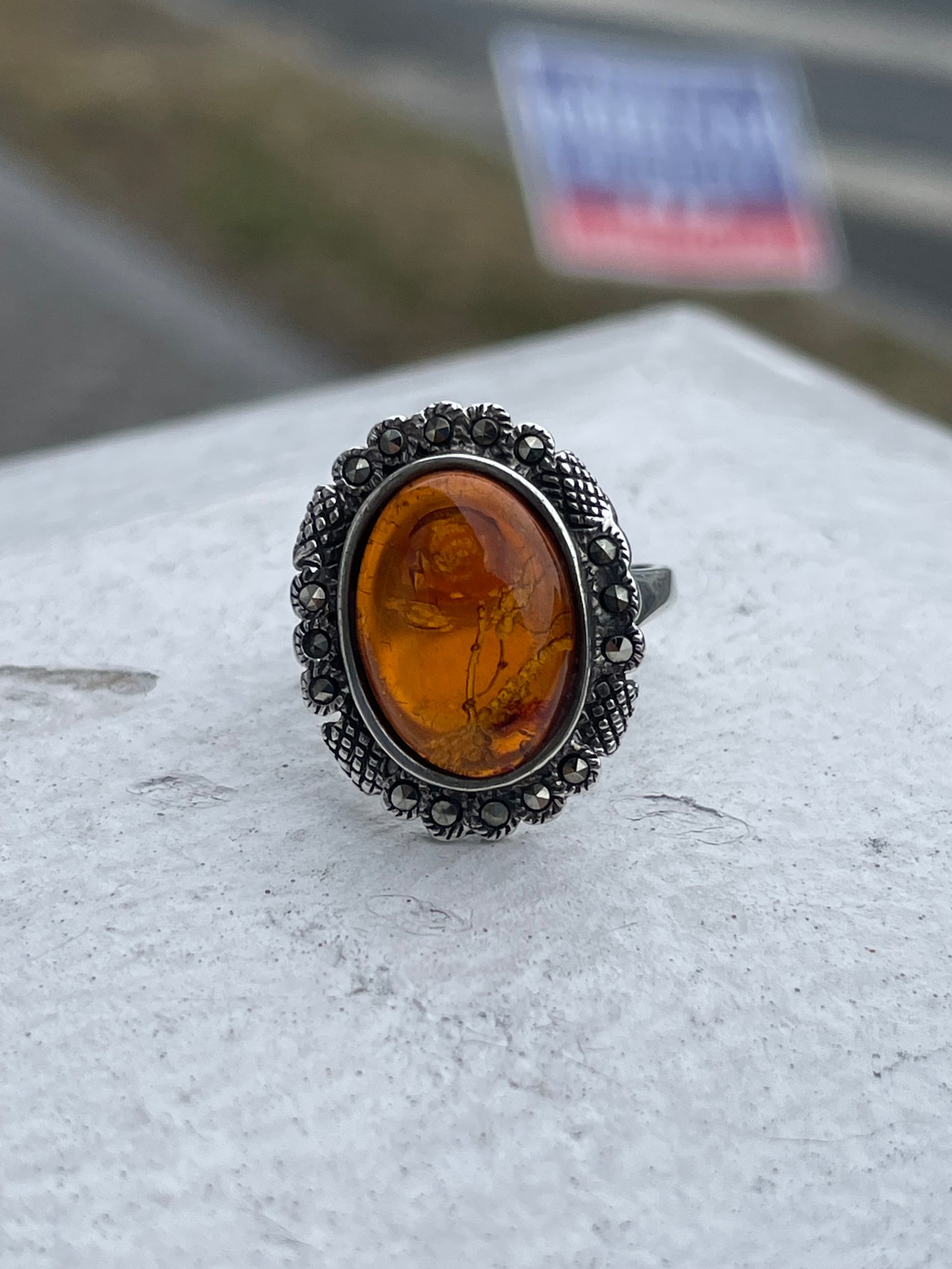 925 Sterling Silver Simulated Amber & Marcasite Flower Etched Signet Ring Size 5.75