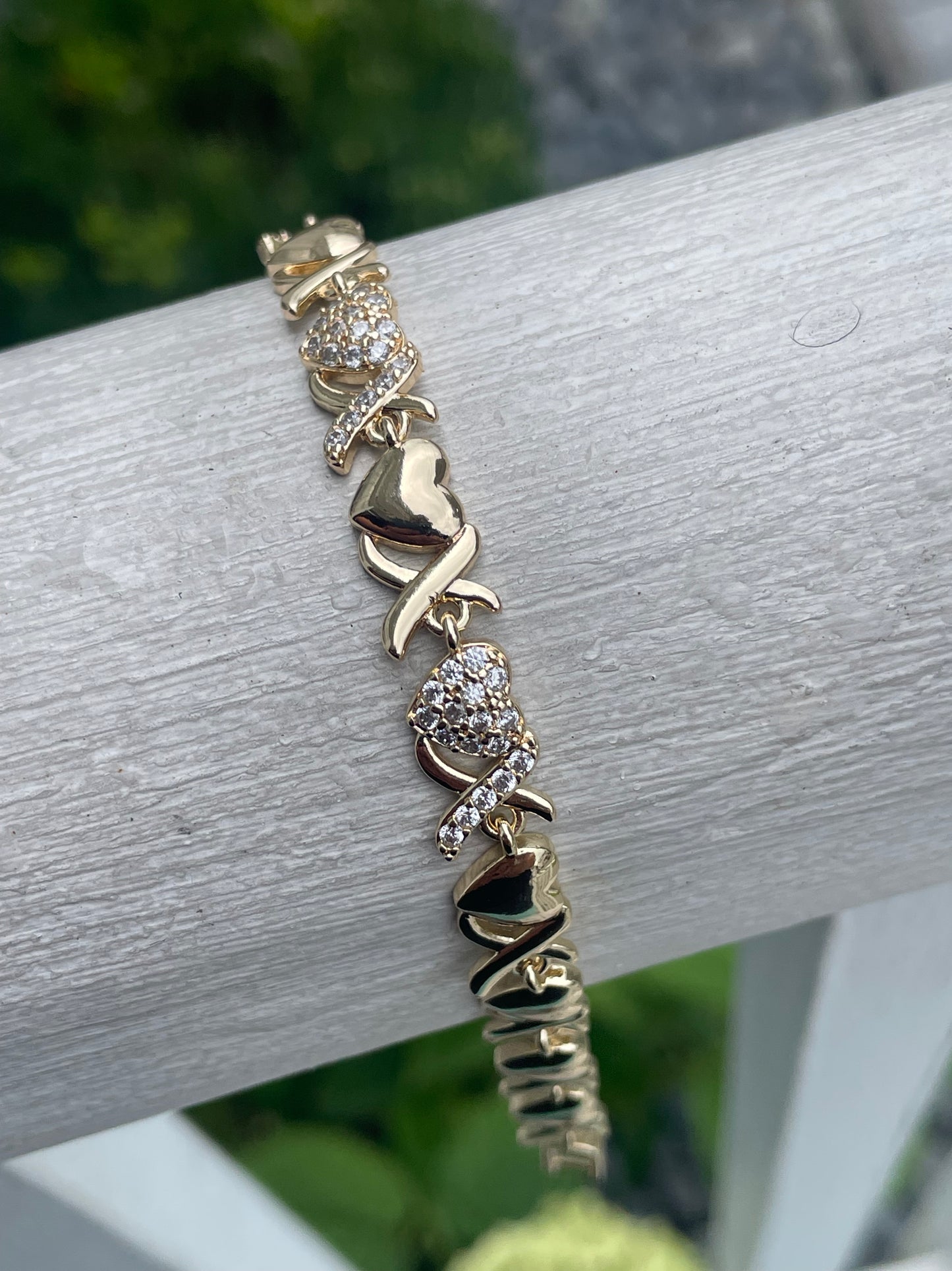 Gold Plated XO Bracelet Hugs and Kisses