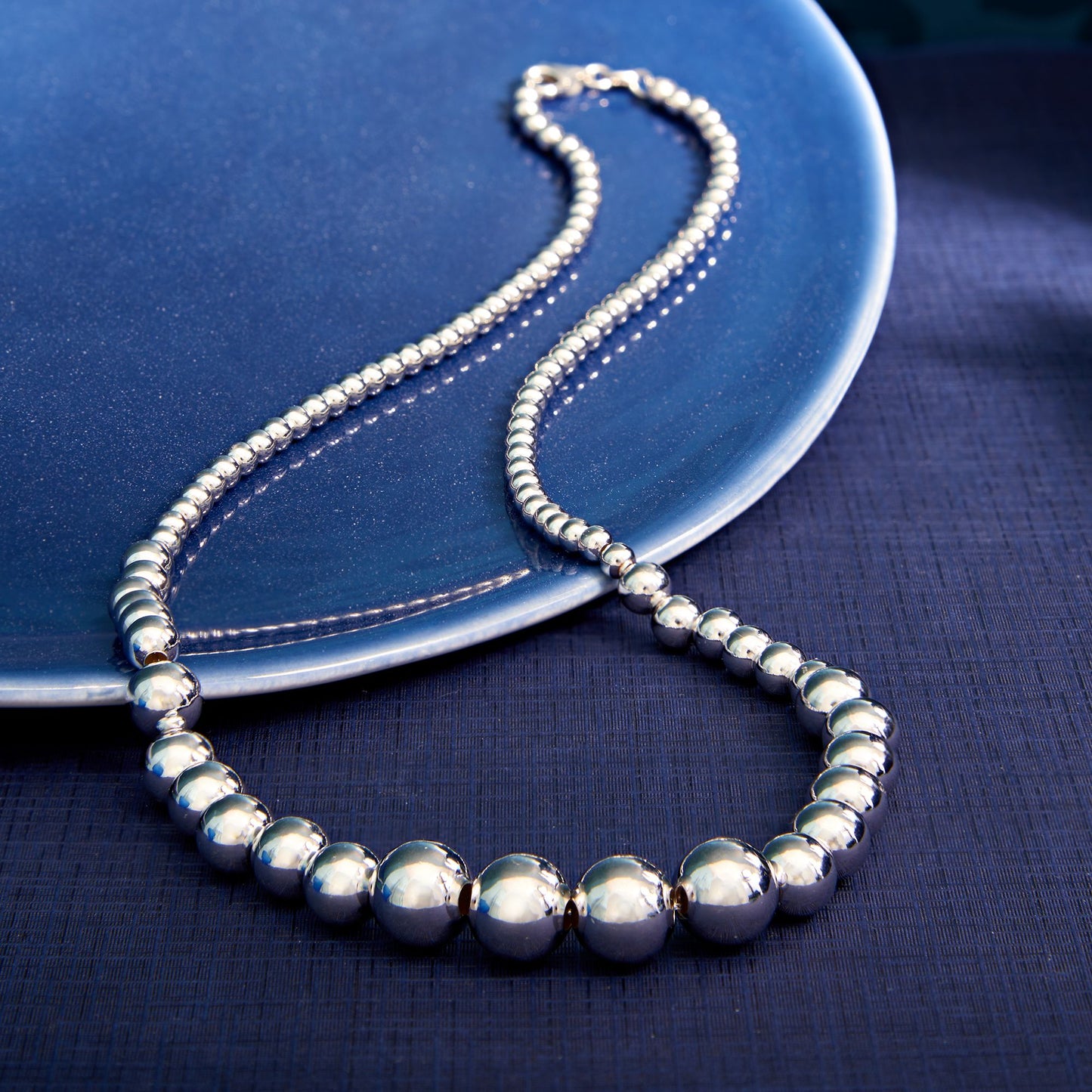 925 Sterling Silver Graduated Beaded Necklace 16”