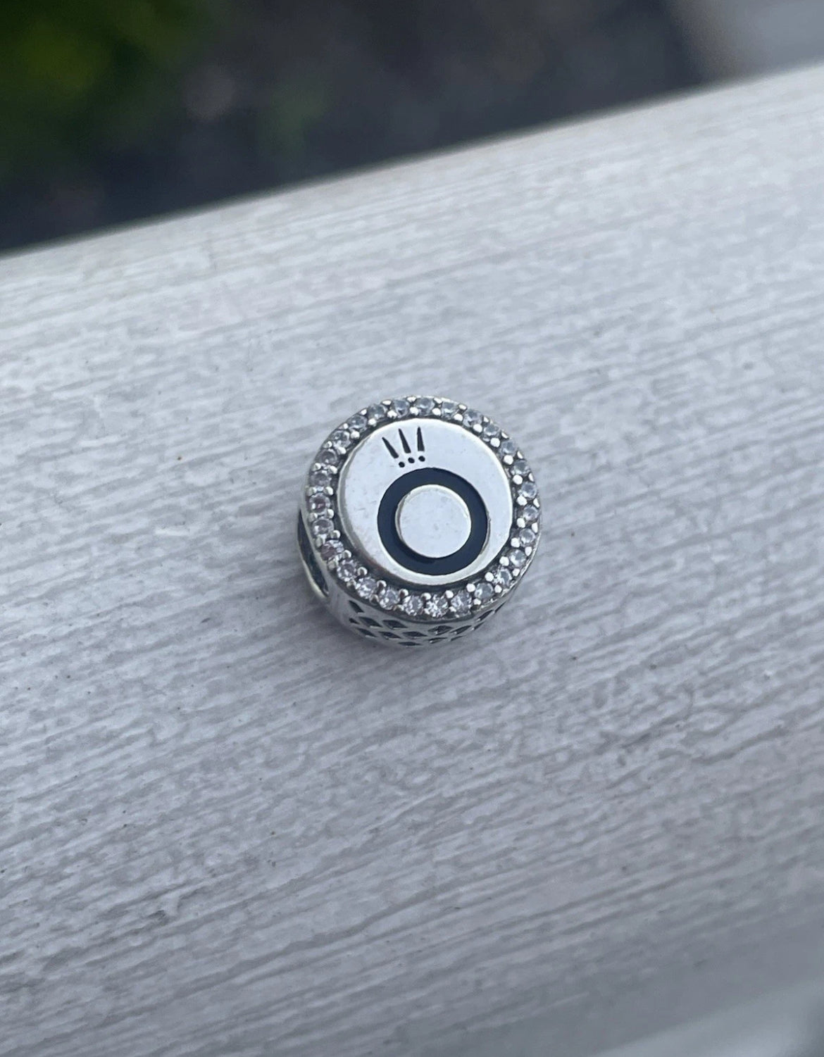 Pandora Curacao Round Signet Exclusive Charm
