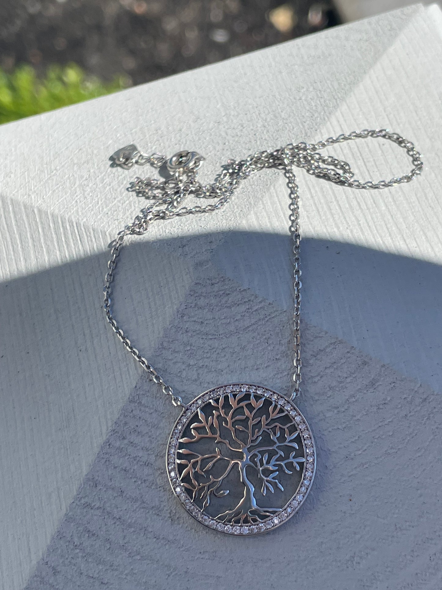 925 Sterling Silver Sparkling Tree of Life Necklace