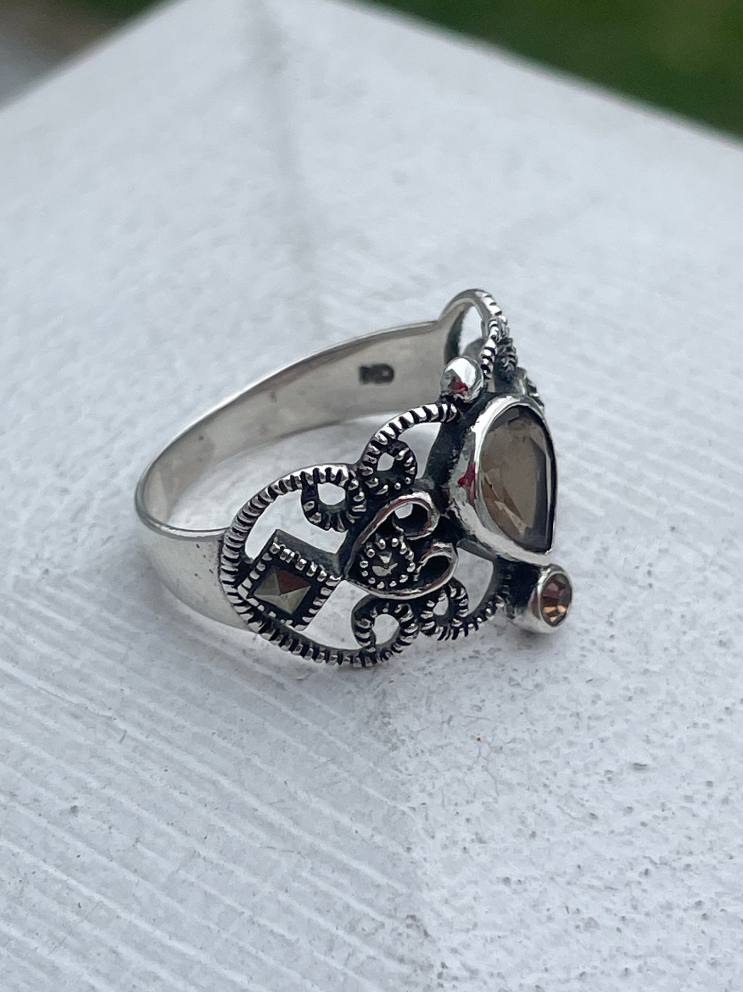 925 Sterling Silver Smoky Quartz & Marcasite Band Ring Size 7.5