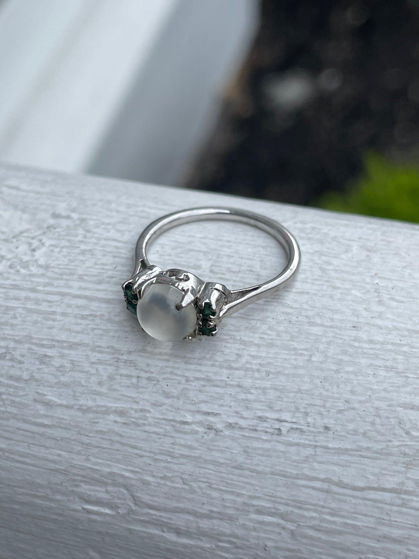 925 Sterling Silver Moonstone & Emerald Cluster Ring Size 6.5