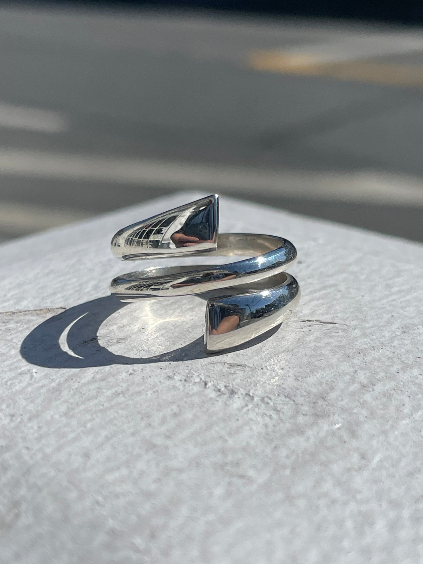 925 Sterling Silver Solid Wrap Around Band Ring Size 7.5