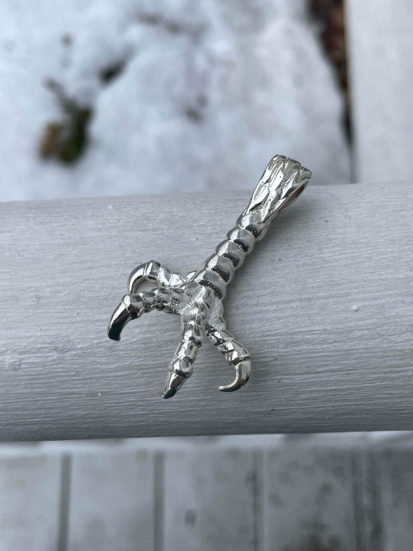 Solid 925 Sterling Silver Eagle Claw Pendant (K13)