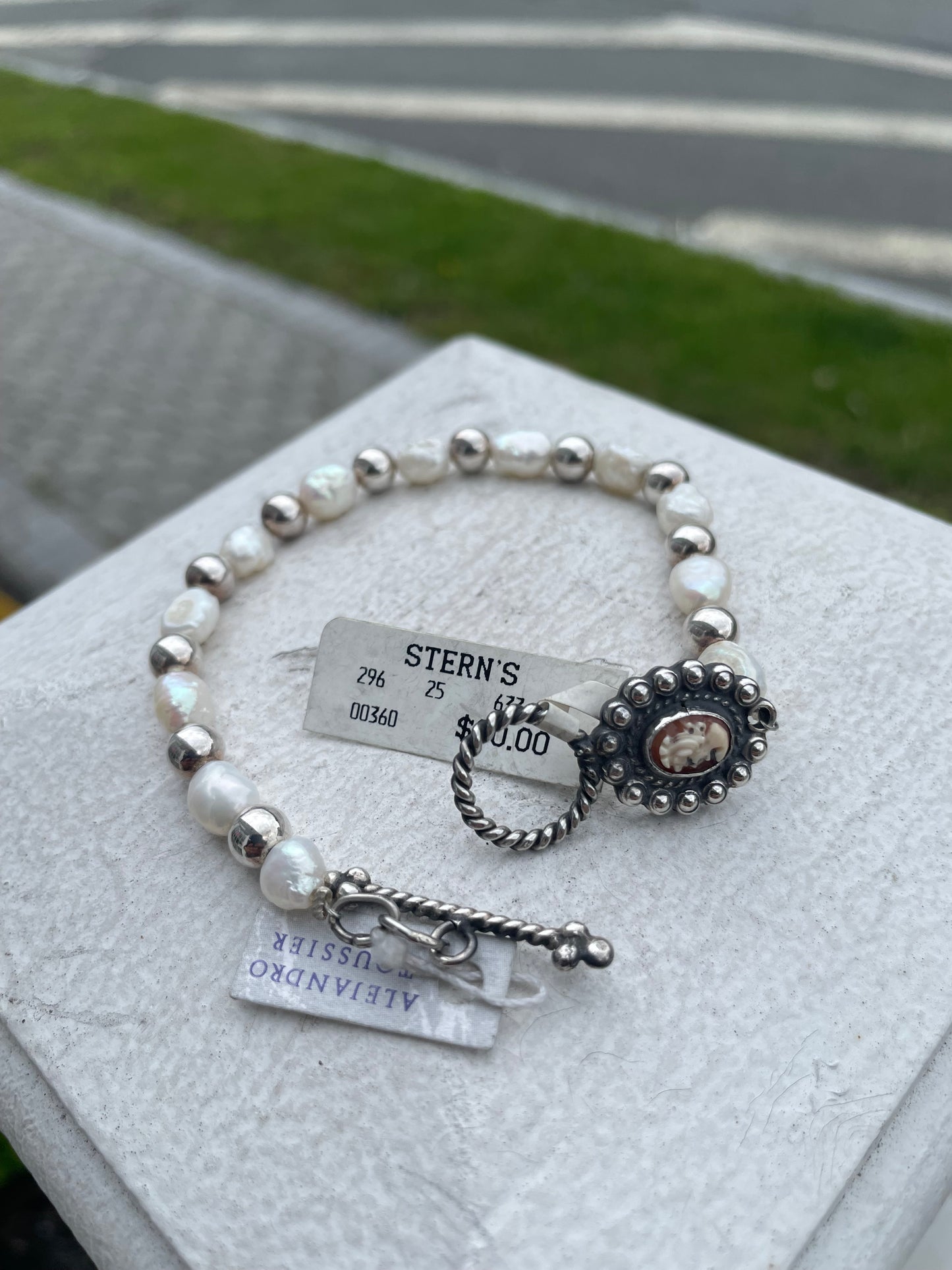 Designer AT Vintage 925 Silver Bead & Pearl Cameo Toggle Bracelet 8.5”