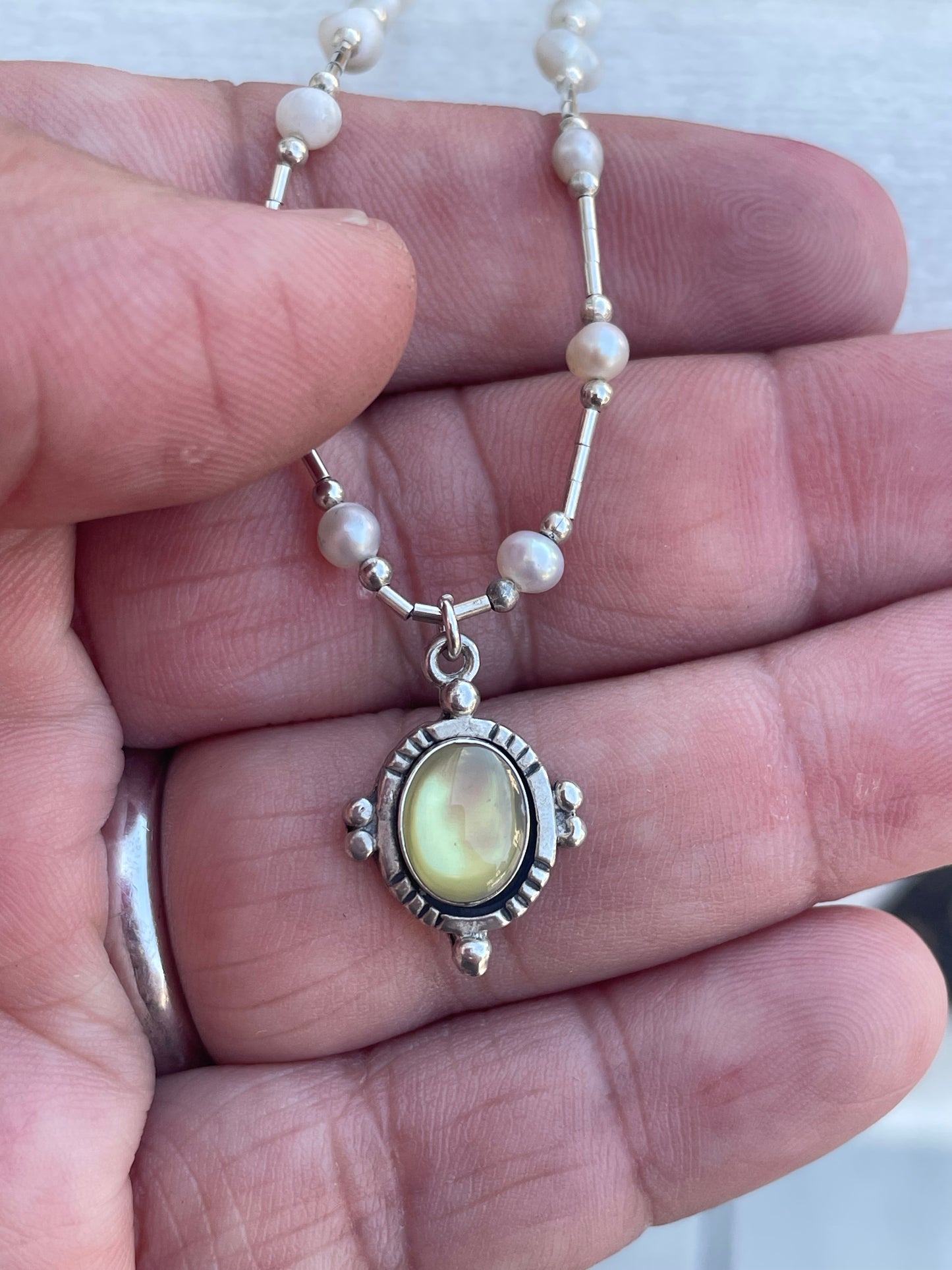 925 Sterling Silver Pearl & Mother of Pearl Necklace 16”