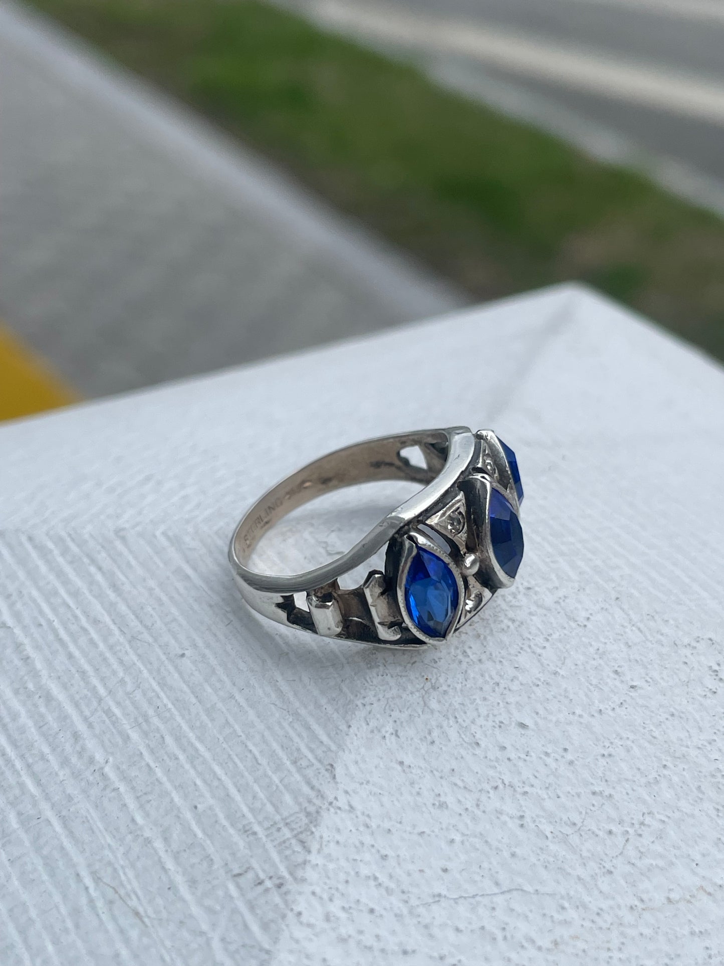 Vintage 925 Sterling Silver Simulated Sapphire & White Topaz Band Ring Size 8