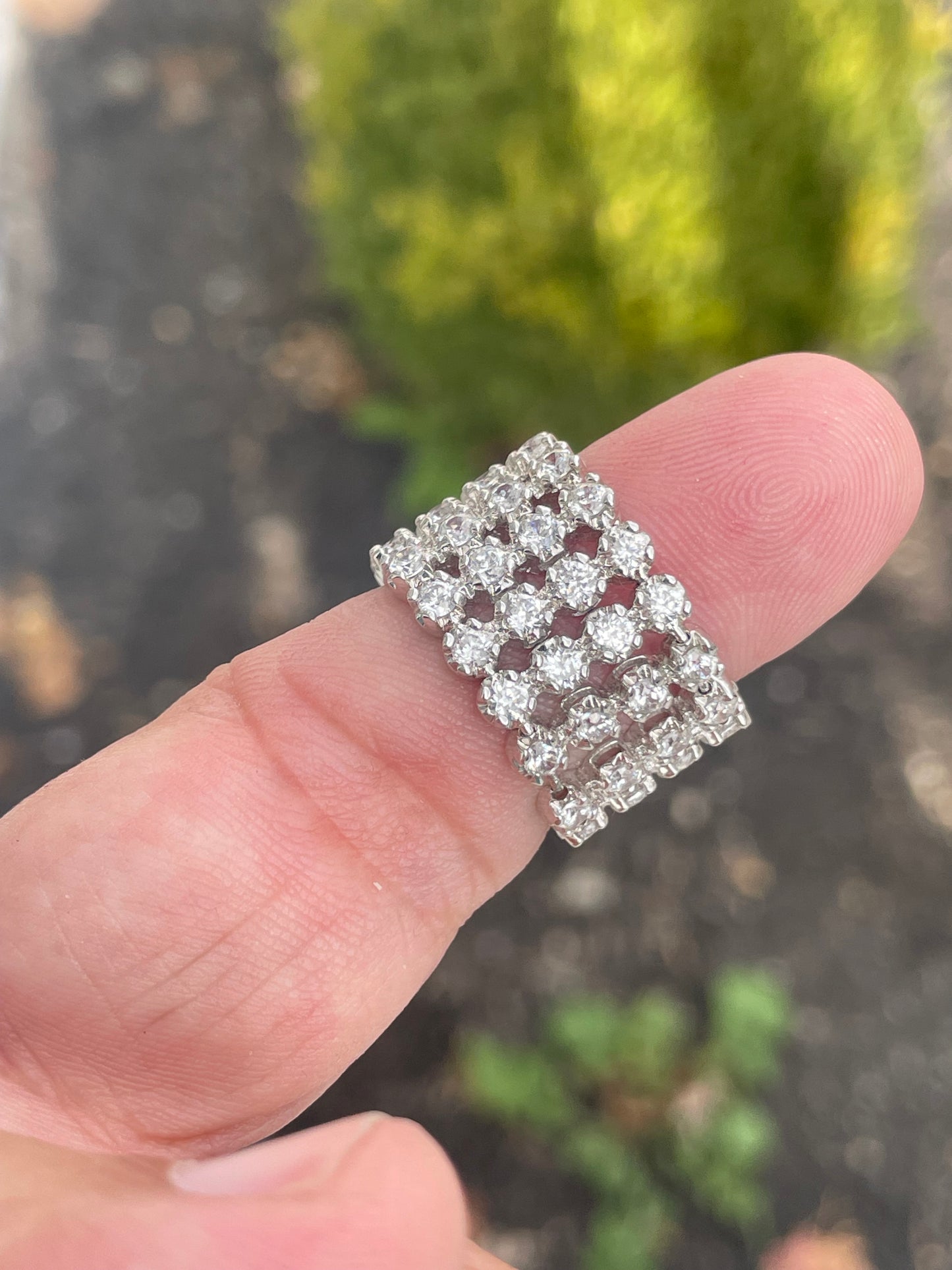 925 Sterling Silver 4 Row Cz Flex Band Eternity Ring Size 6.5