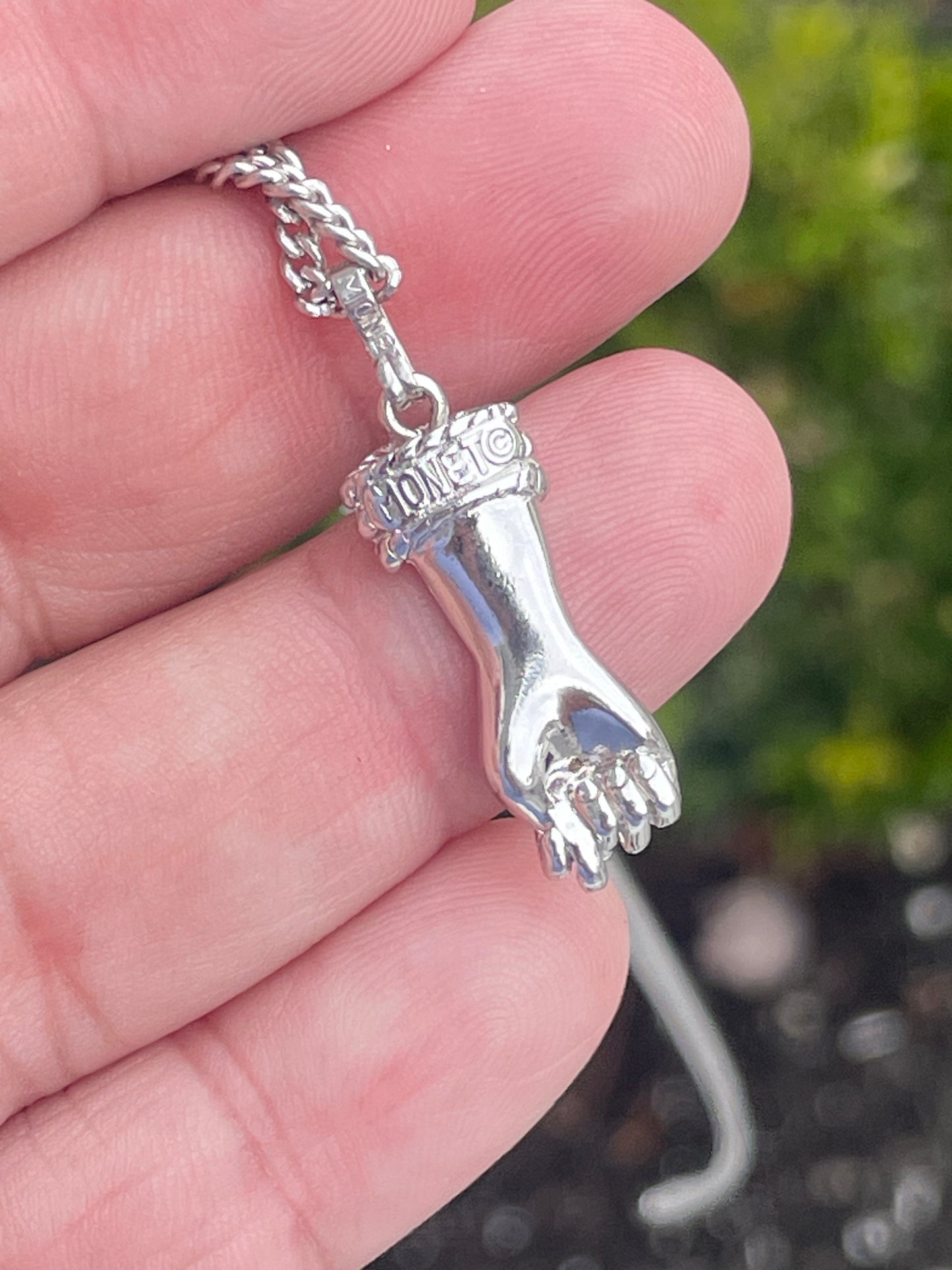 Stainless Steel Designer Monet Hand of God Necklace 24” No Lock
