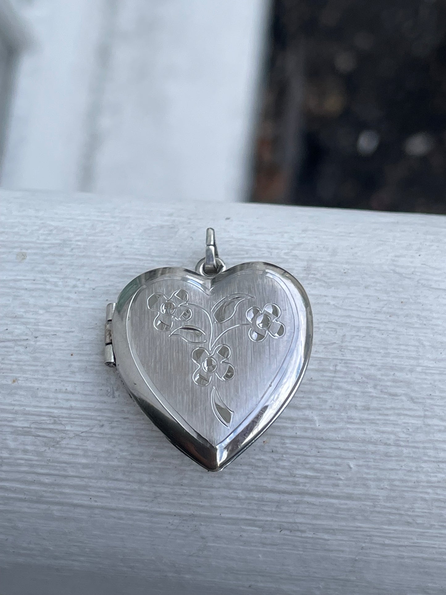 925 Sterling Silver Ladies Heart Flower Locket Charm Pendant