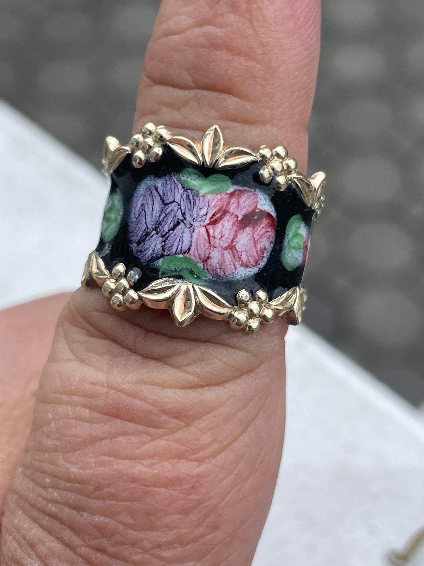 925 Sterling Silver Vermeil Hand Enameled Flower Band Ring Size 8