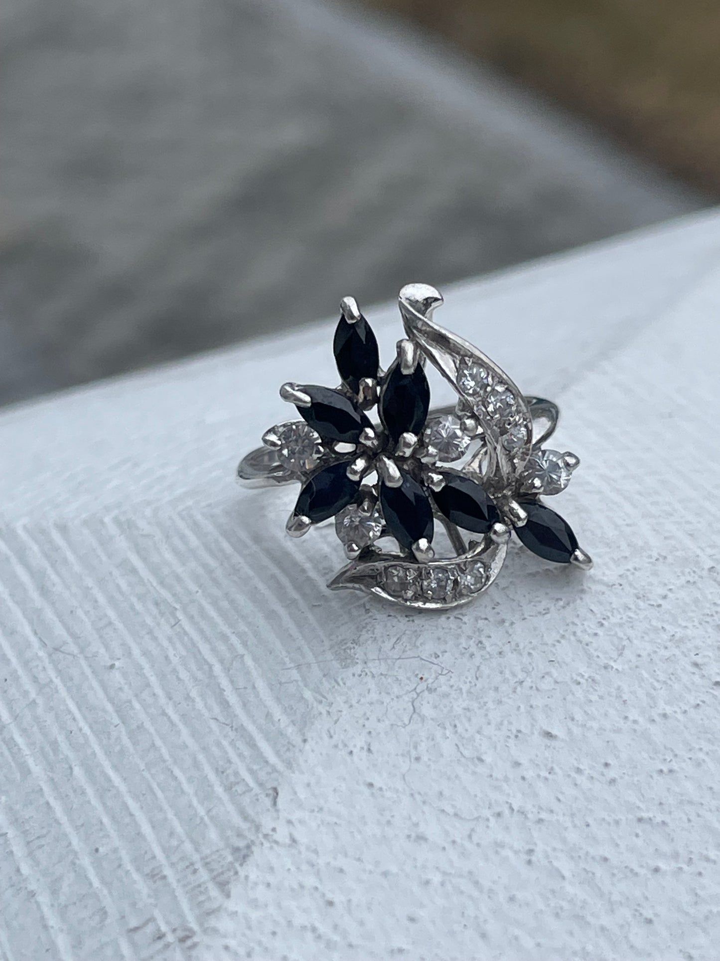 925 Sterling Silver Sapphire & Clear Zirconia Cluster Ring Size 6