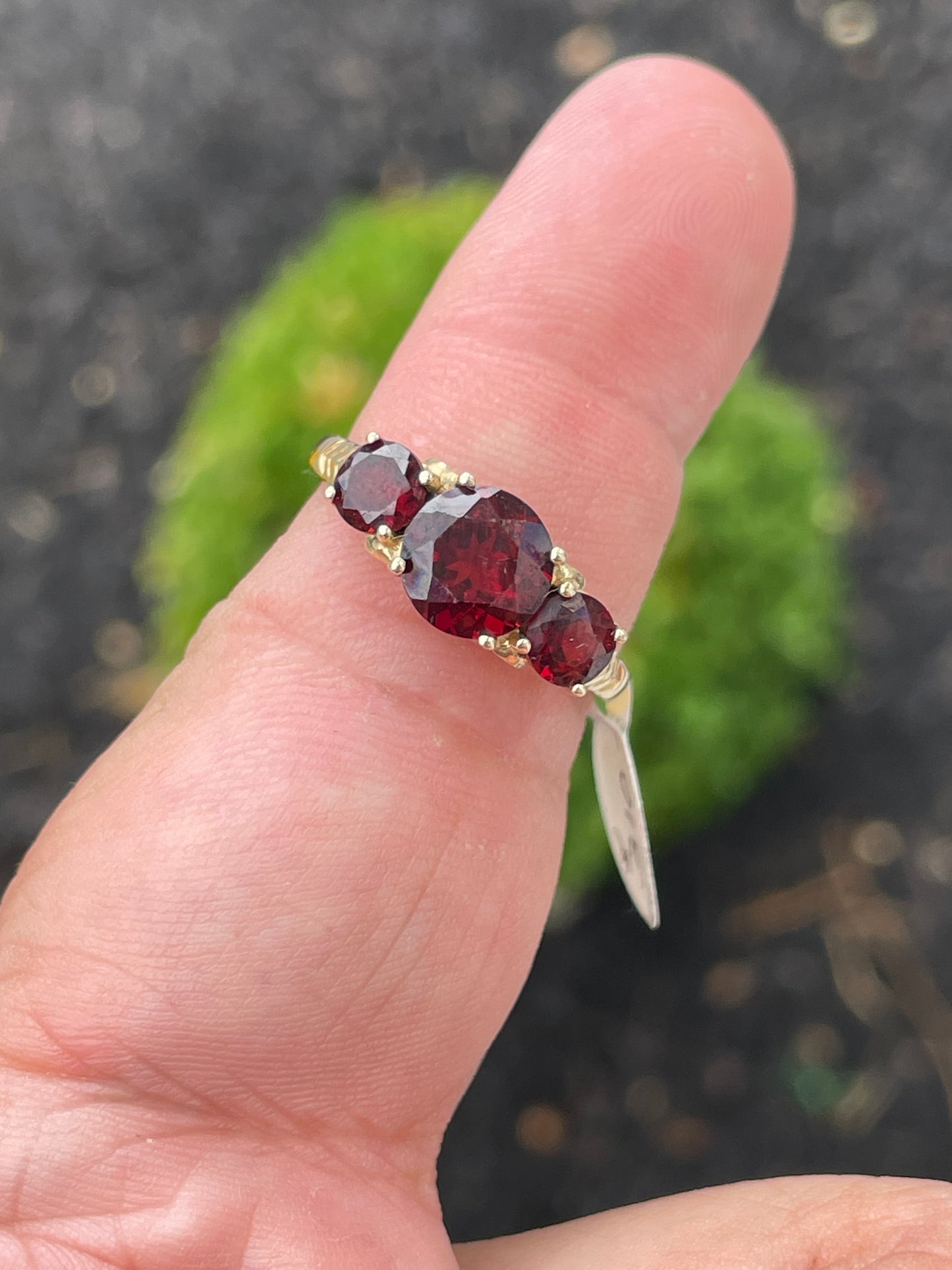 14k Gold Past Present Future 2.00ct Garnet Ring