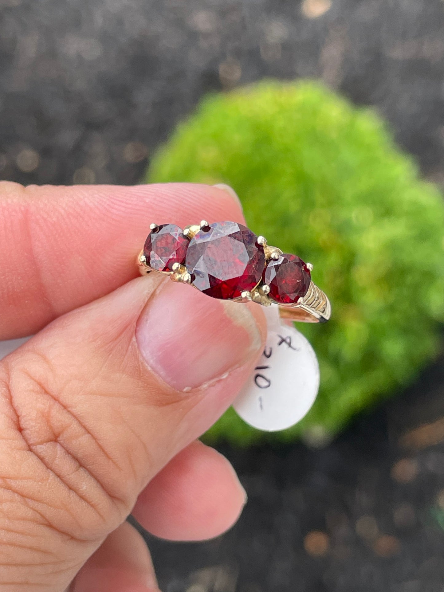 14k Gold Past Present Future 2.00ct Garnet Ring