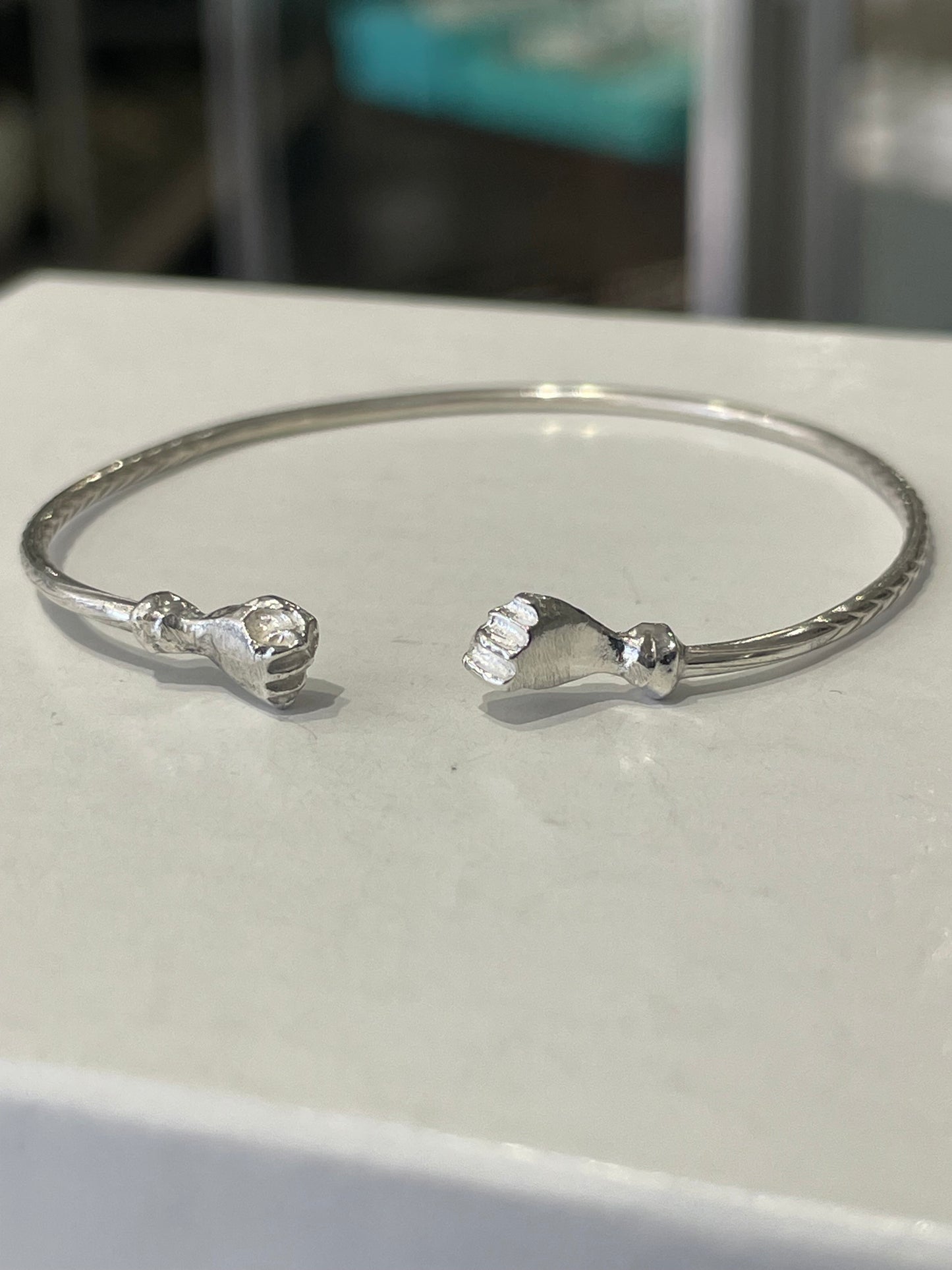925 Sterling Silver Infant Size Hand Of God Bangle Bracelet 5.5”-6.25”