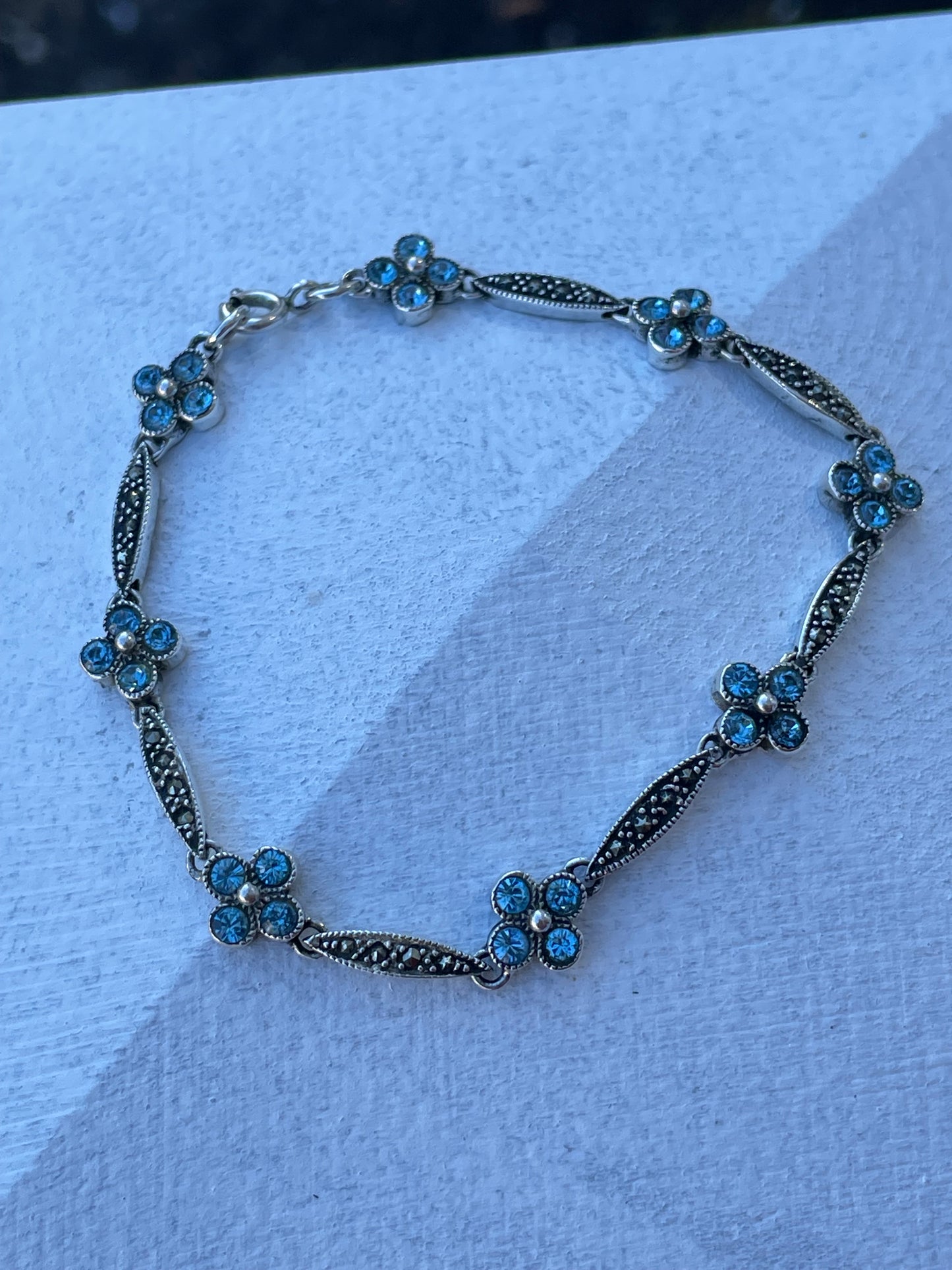 925 Sterling Silver Blue Topaz & Marcasite Flower Bracelet 7.5”