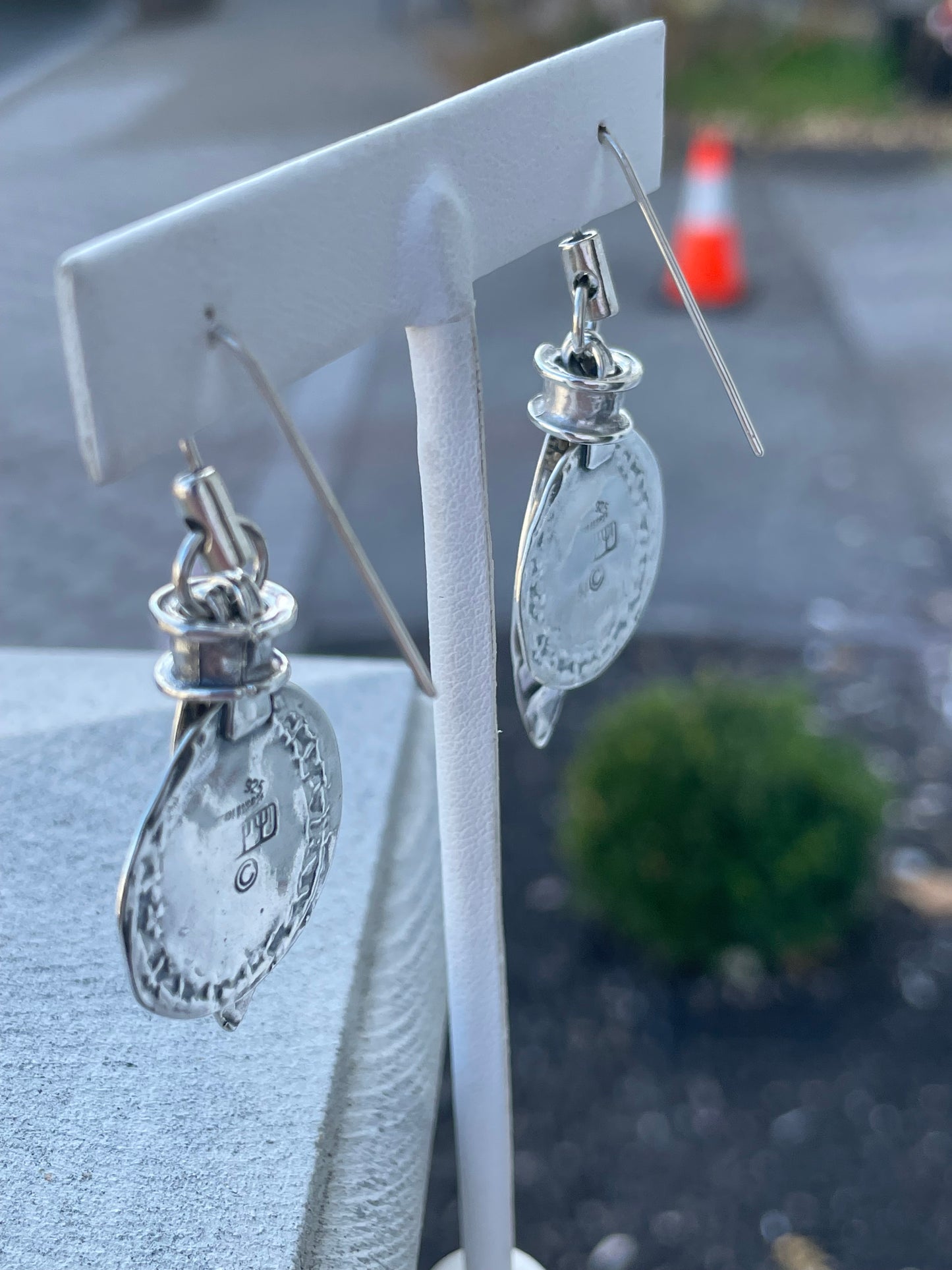 925 Sterling Silver Designer Shula Shek Dangling Circle Leaf Earrings
