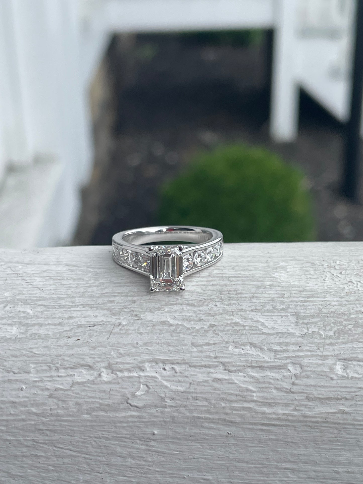 14k White Gold Emerald Cut Diamond Engagement Ring Size 7
