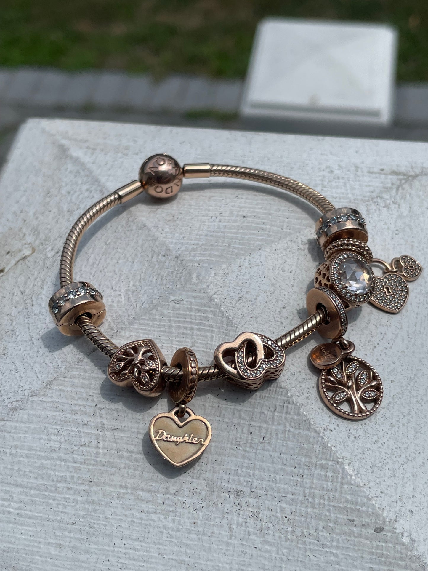 Preowned Pandora Rose Gold 7.5” Bracelet With Charms
