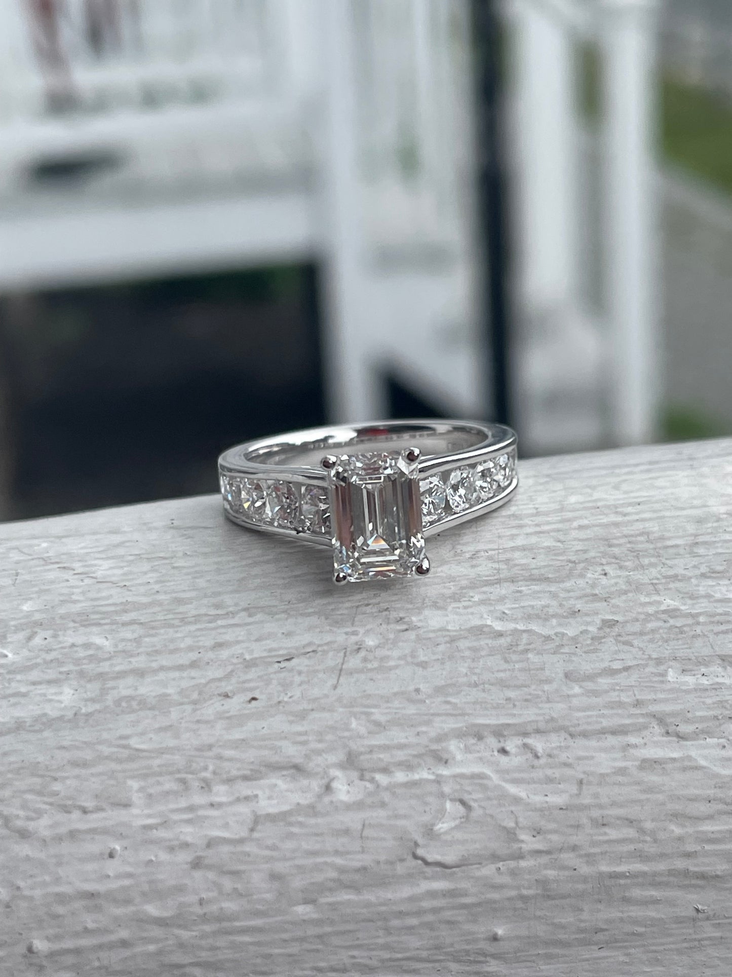 14k White Gold Emerald Cut Diamond Engagement Ring Size 7