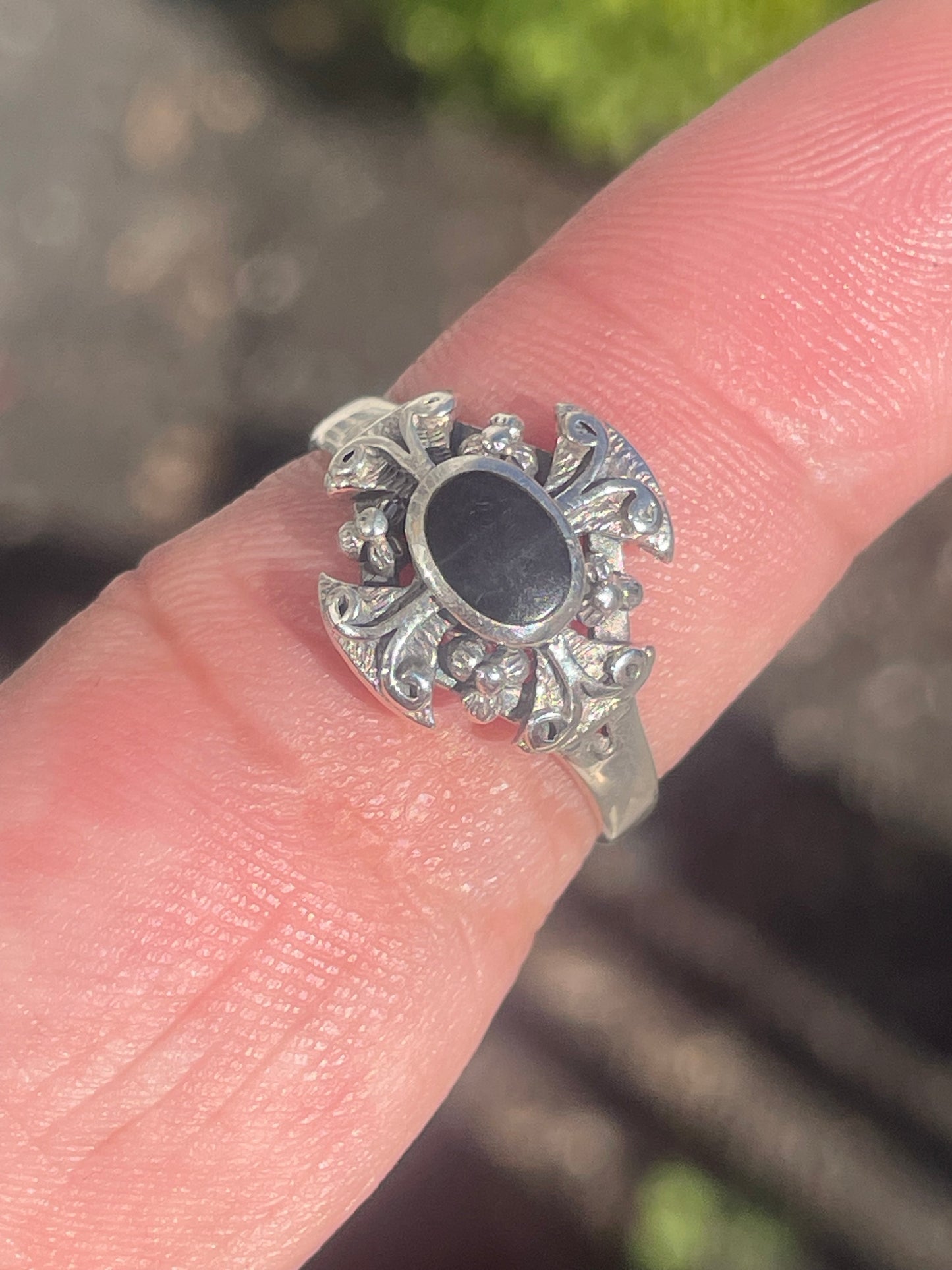925 Sterling Silver Black Onyx Iron Cross Ring Size 8.5
