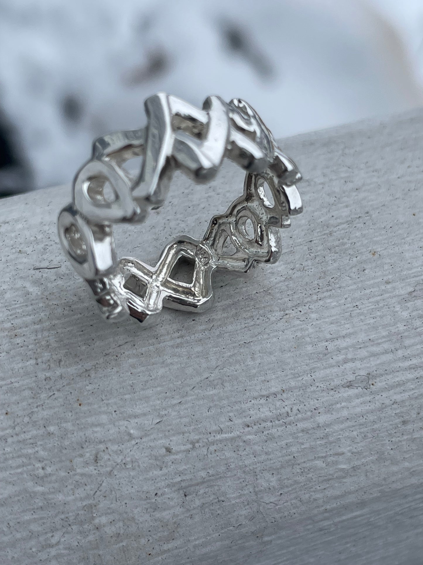 Designer Tiffany&Co 925 Sterling Silver Paloma Picasso XO Hugs & Kisses Eternity Band Ring Size 9